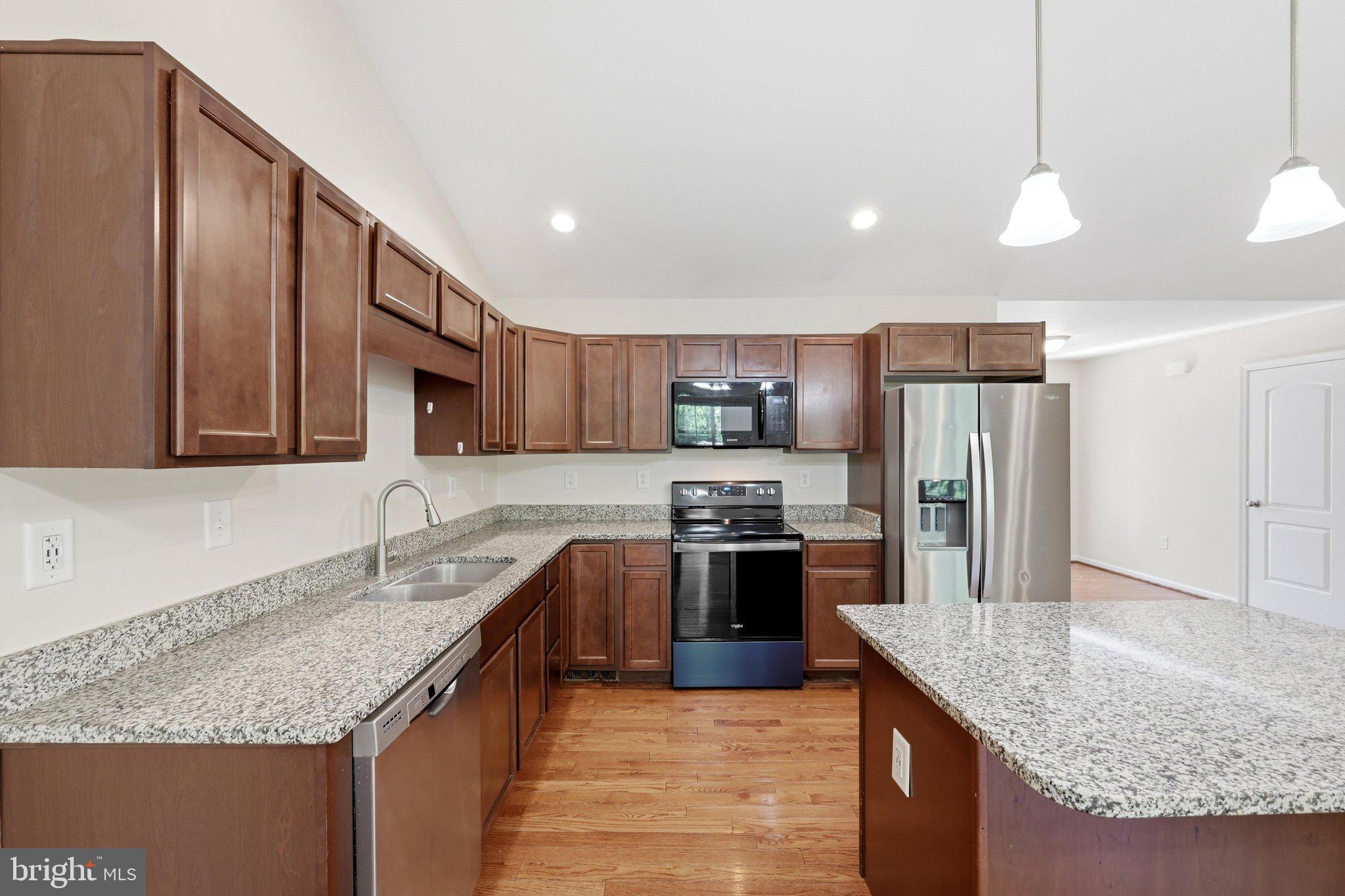 STONEY RIDGE - Residential