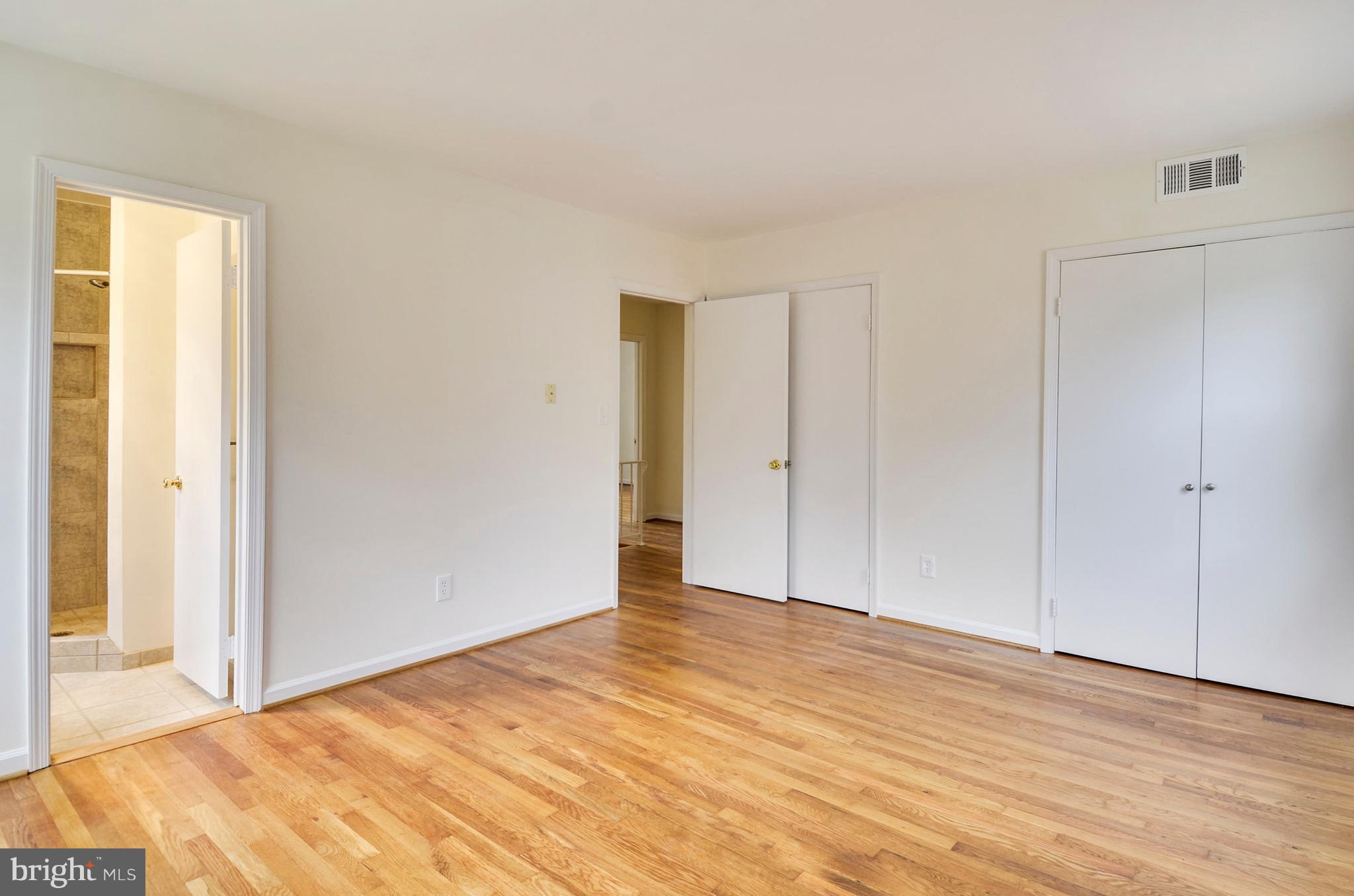 OAKMONT - Residential