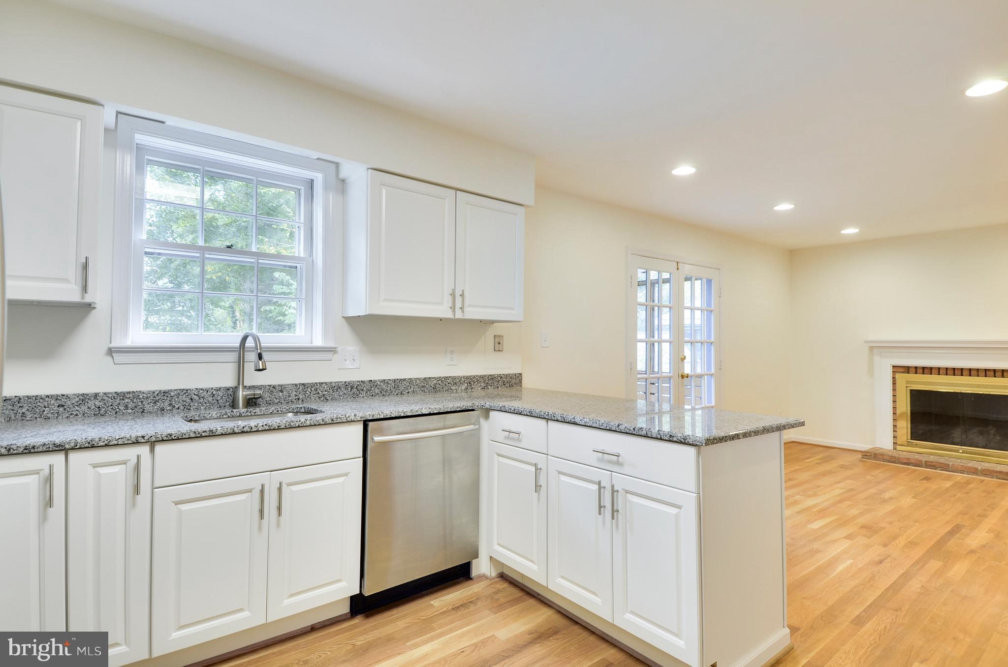 OAKMONT - Residential