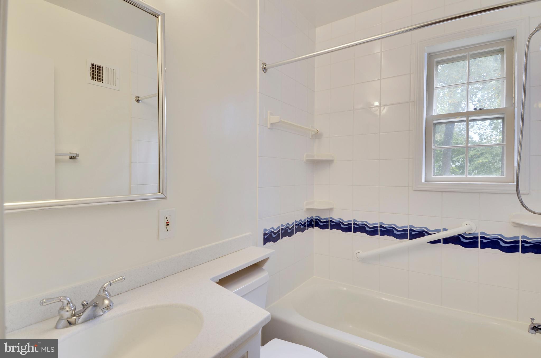 OAKMONT - Residential