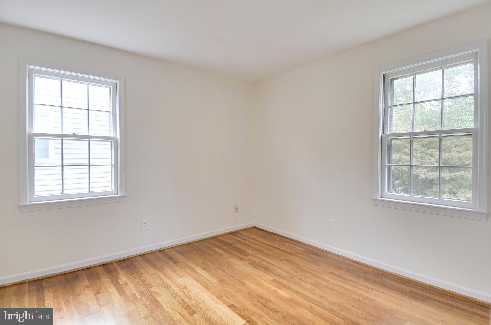 OAKMONT - Residential