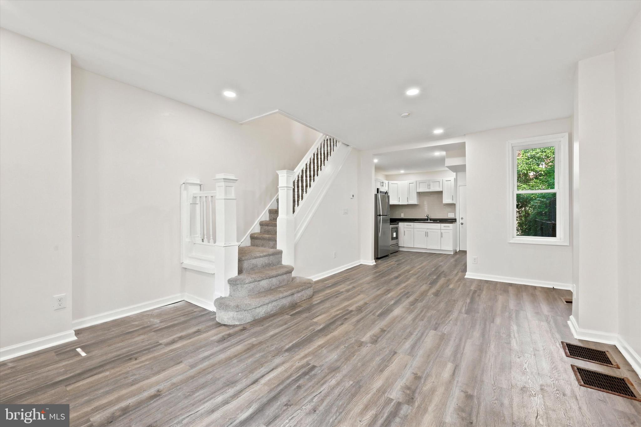 CARROLL PARK - Residential