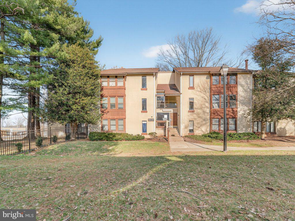 Lots of potential in this 2 bedroom, 2-bathroom condo with a porch, dining area, closet space and much more! Needs some TLC< sold "as is". Great rental investment or first-time homeowner looking for a project, close to everything, thanks for showing!