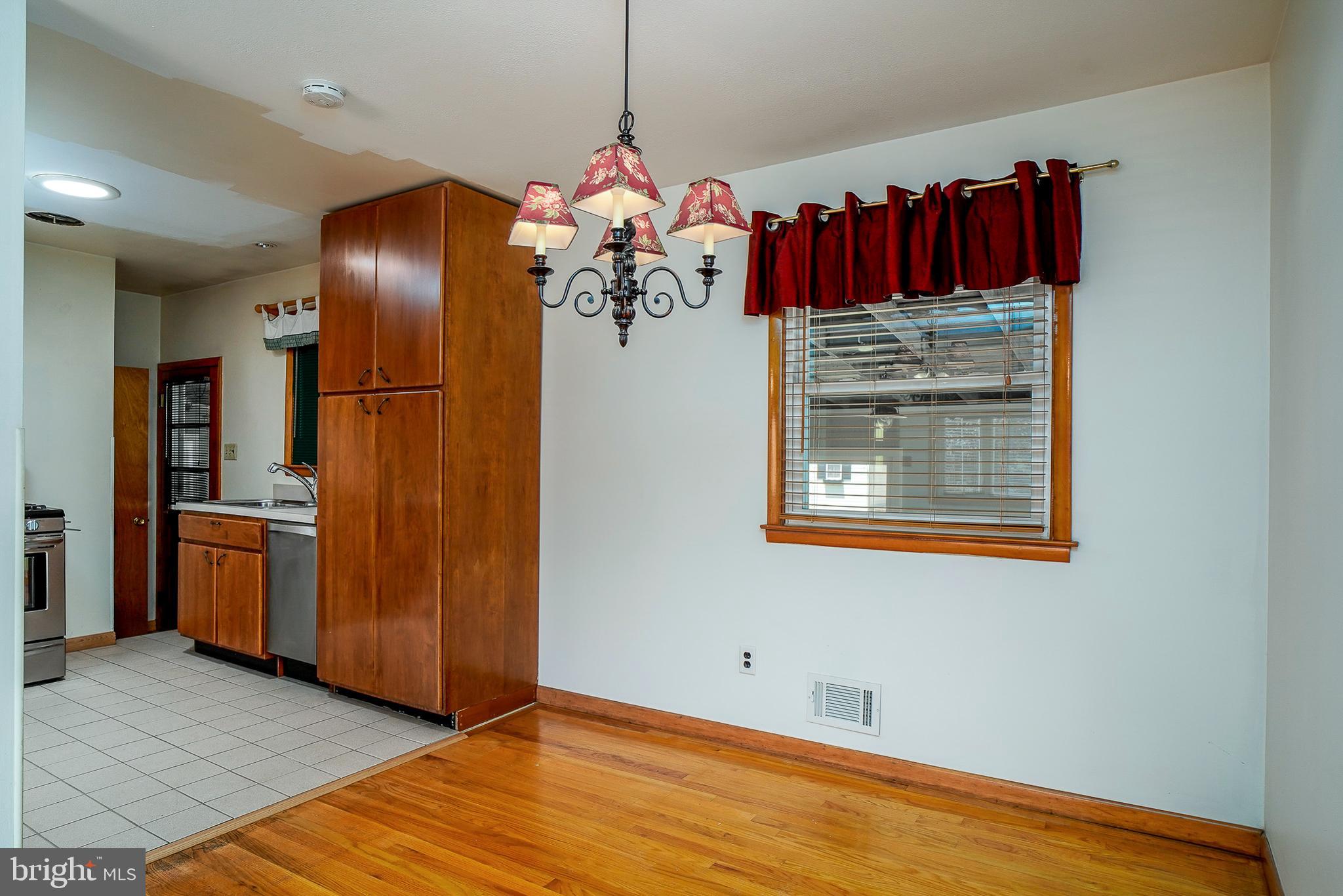 ARUNDEL HILLS - Residential
