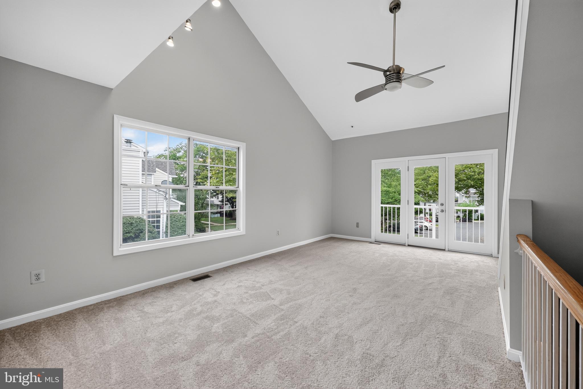 VILL AT MANCHESTER FARMS - Residential