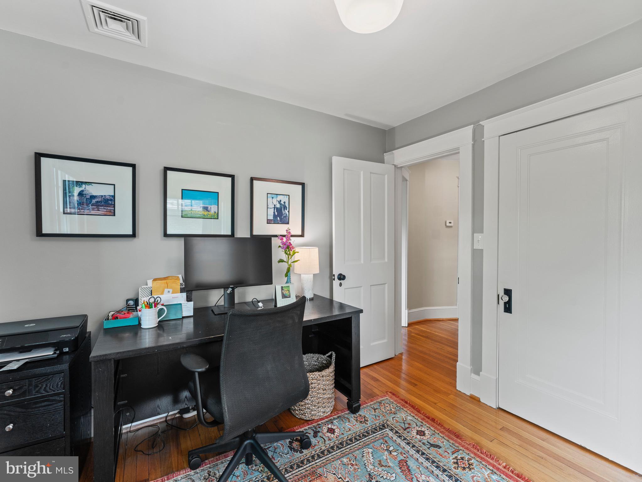 ROSEMONT - Residential