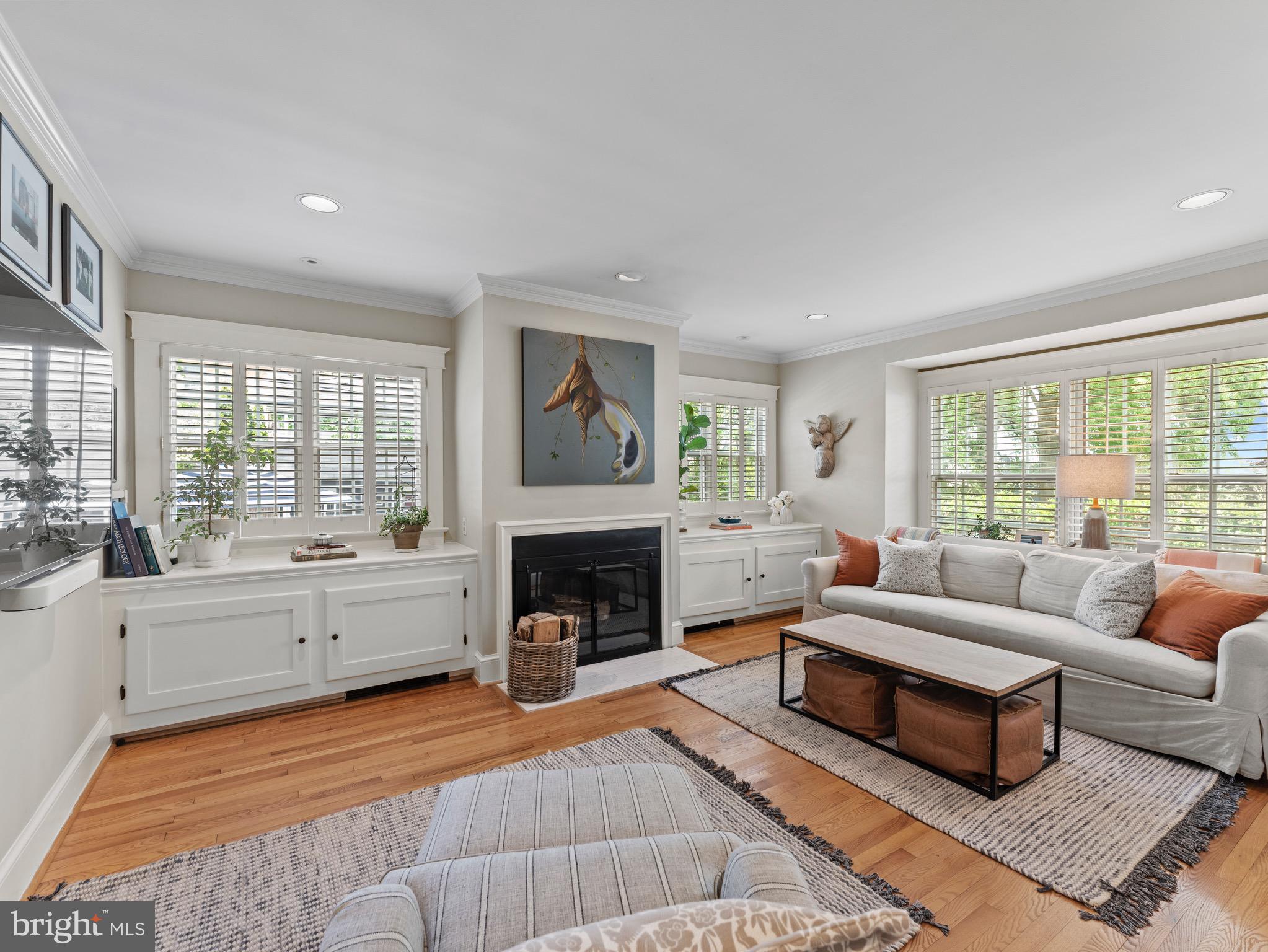 ROSEMONT - Residential