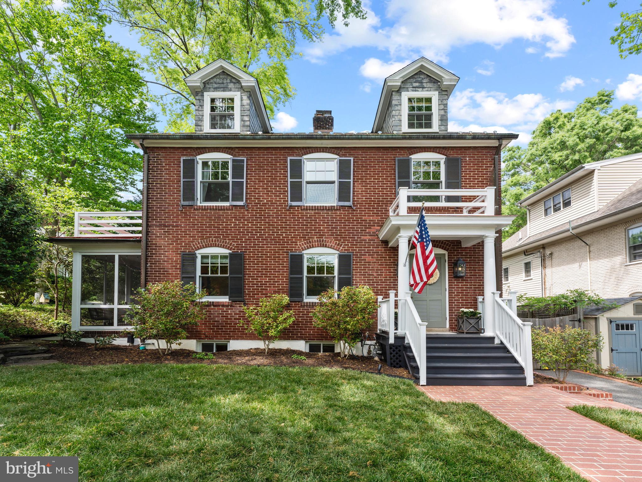 Welcome to 121 W Maple Street, a meticulously updated and beautifully maintained colonial in sought-after Rosemont.  Nestled among historic homes at the top of a quiet tree-lined street, the residence offers the perfect blend of tranquility, character and convenience within view of the majestic Masonic Temple. 

The spacious main level exudes elegance and functionality with its traditional yet open floor plan. The welcoming living room flows effortlessly into the sophisticated dining room - both granting access to the versatile screened porch - a perfect retreat for relaxing or dining.  The renovated kitchen with island features custom cabinets, stainless appliances, and quartzite counters. The spacious family room/main level bedroom  offers the ideal setting for watching movies, reading or just hanging out.  With a full bathroom, closet and pocket doors, this space can be as open or as private as you wish. 

Upstairs you’ll find the primary bedroom with walk-in closet and updated bathroom, two additional bedrooms and a full bathroom. Enjoy Masonic Temple views and stargaze from the spacious deck. The newly reimagined attic level features two additional bedrooms, creative built-ins and abundant storage. 

Work out, hang out, or create something in the finished lower level with brand new carpet,  built-in shelves and workspace, half bathroom, spacious storage room, and laundry room.  

Head outside to the stunning backyard oasis with lush landscaping, flagstone patio and walkways, fire pit area, and gardening shed. 

Leave your car in the driveway and enjoy the ease of Rosemont living. Everything you could imagine is within steps:  Grape and Bean, King Street Metro, Braddock Metro, VRE/Amtrak, Old Town shopping and dining, the Avenue in Del Ray, dog parks, playgrounds and so much more.  Make this quintessential Rosemont colonial your home sweet home.  Elementary school is Naomi Brooks (formerly Maury).  ***Other updates include: new Pella windows,  new gas fireplace in living room, fresh paint throughout, $80,000 in exterior landscaping & hardscaping including lighting, irrigation, gutter guards, grading & drainage... and much more!