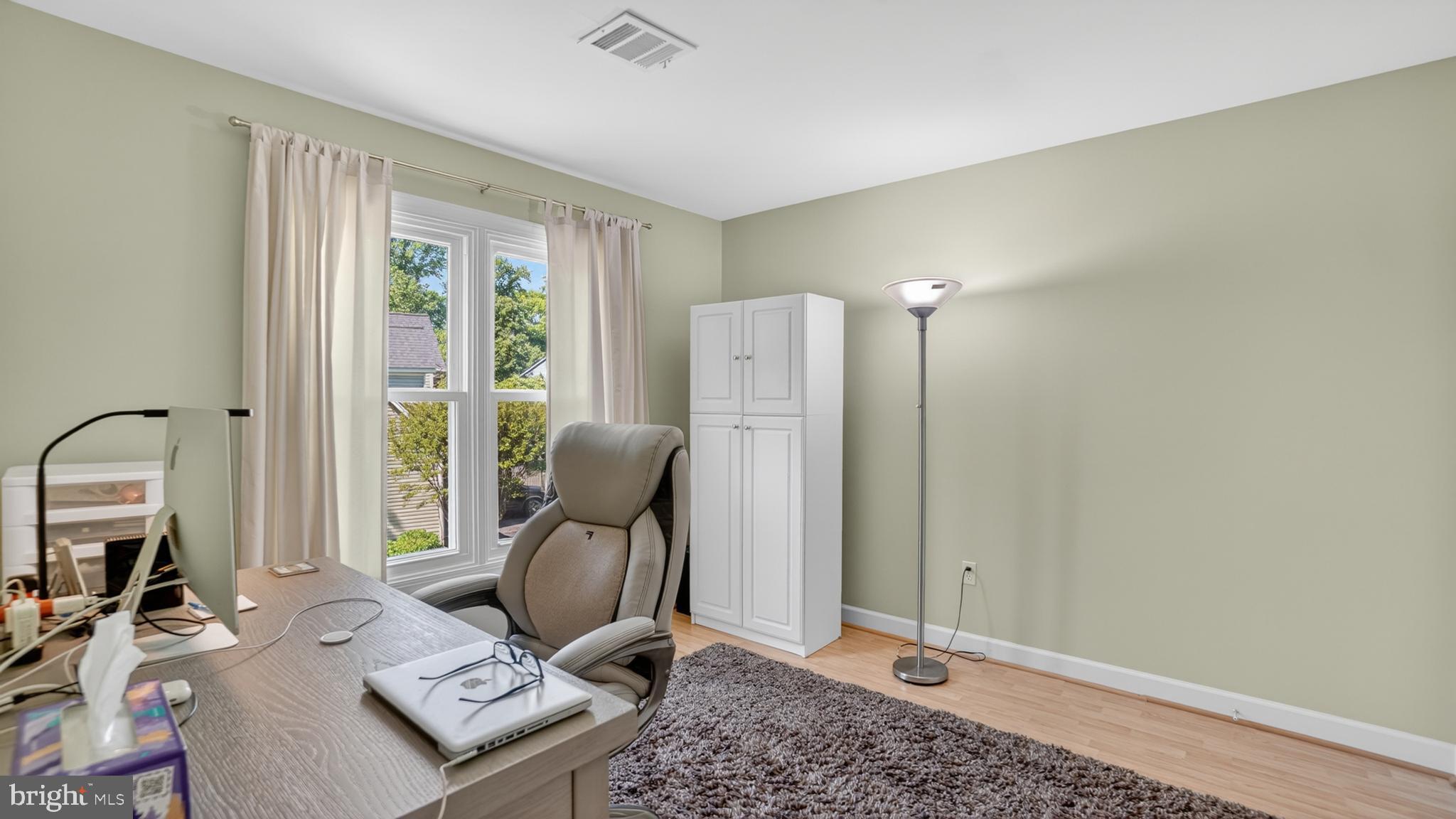 CHAPMAN FARM - Residential