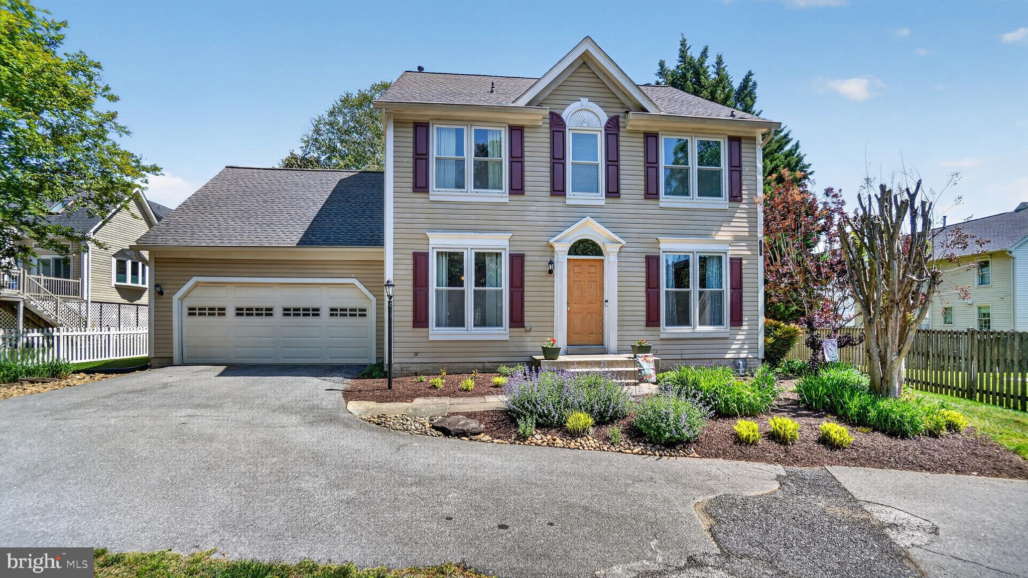 CHAPMAN FARM - Residential