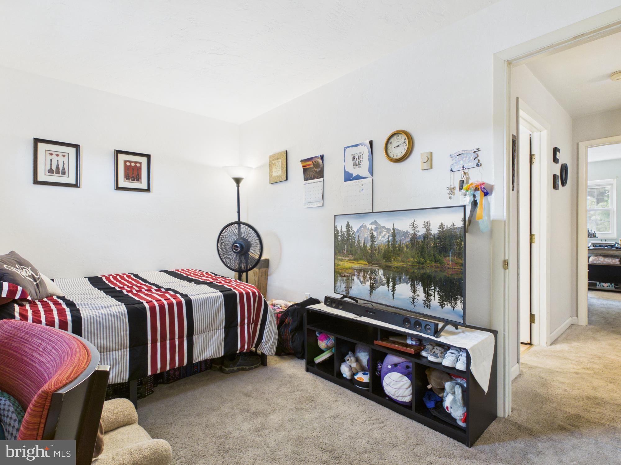 WESTGATE MANOR - Residential