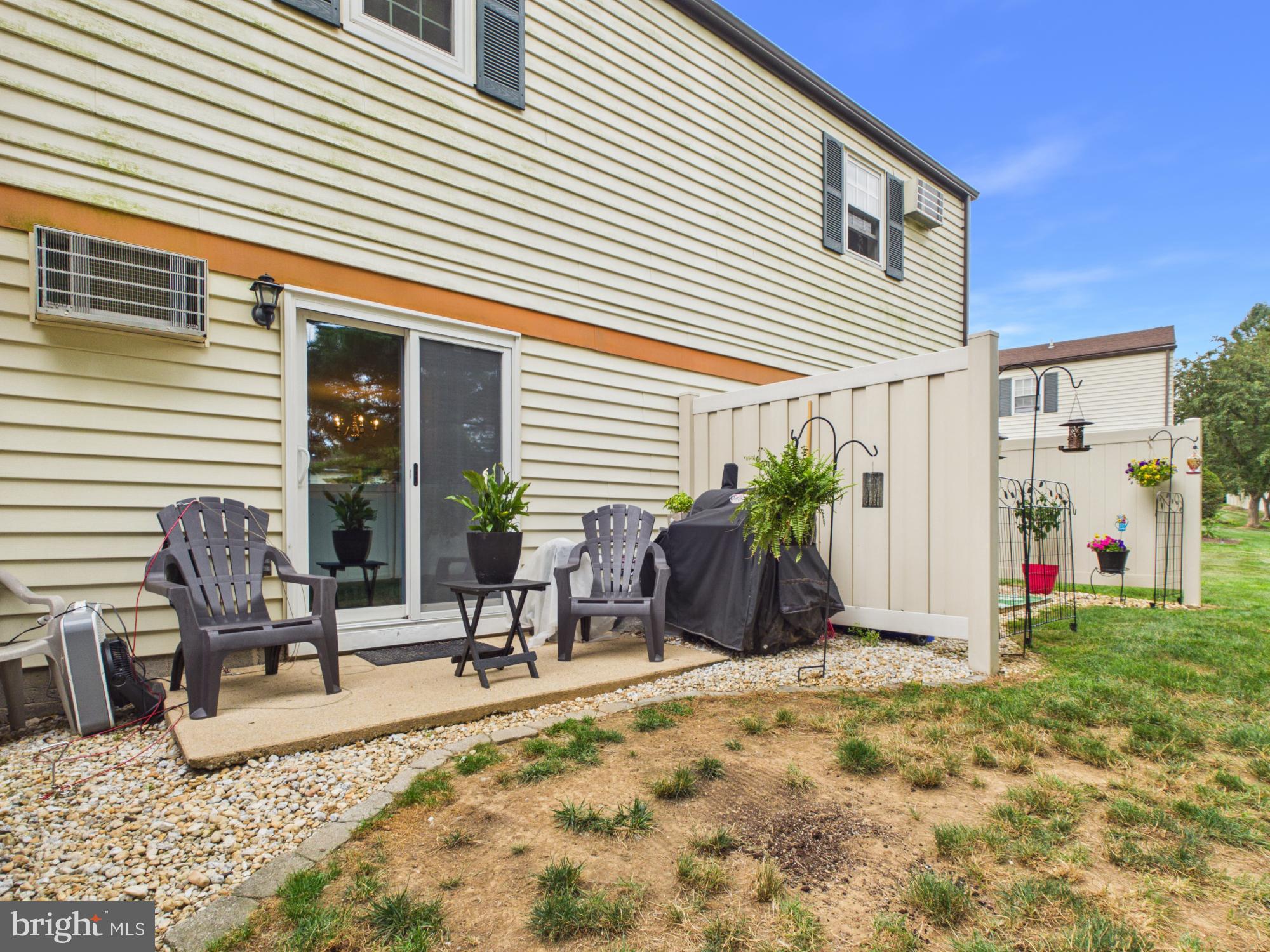 WESTGATE MANOR - Residential