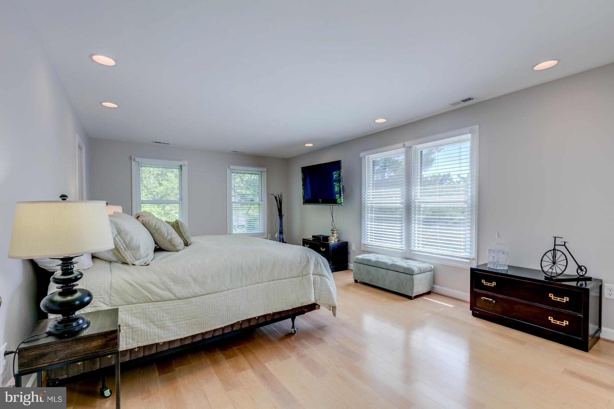 STONEBRIDGE - Residential