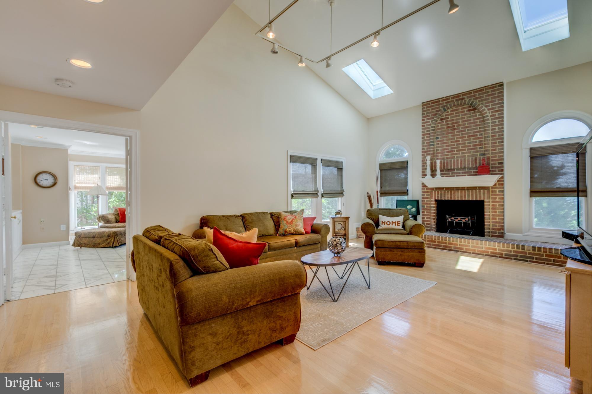 STONEBRIDGE - Residential