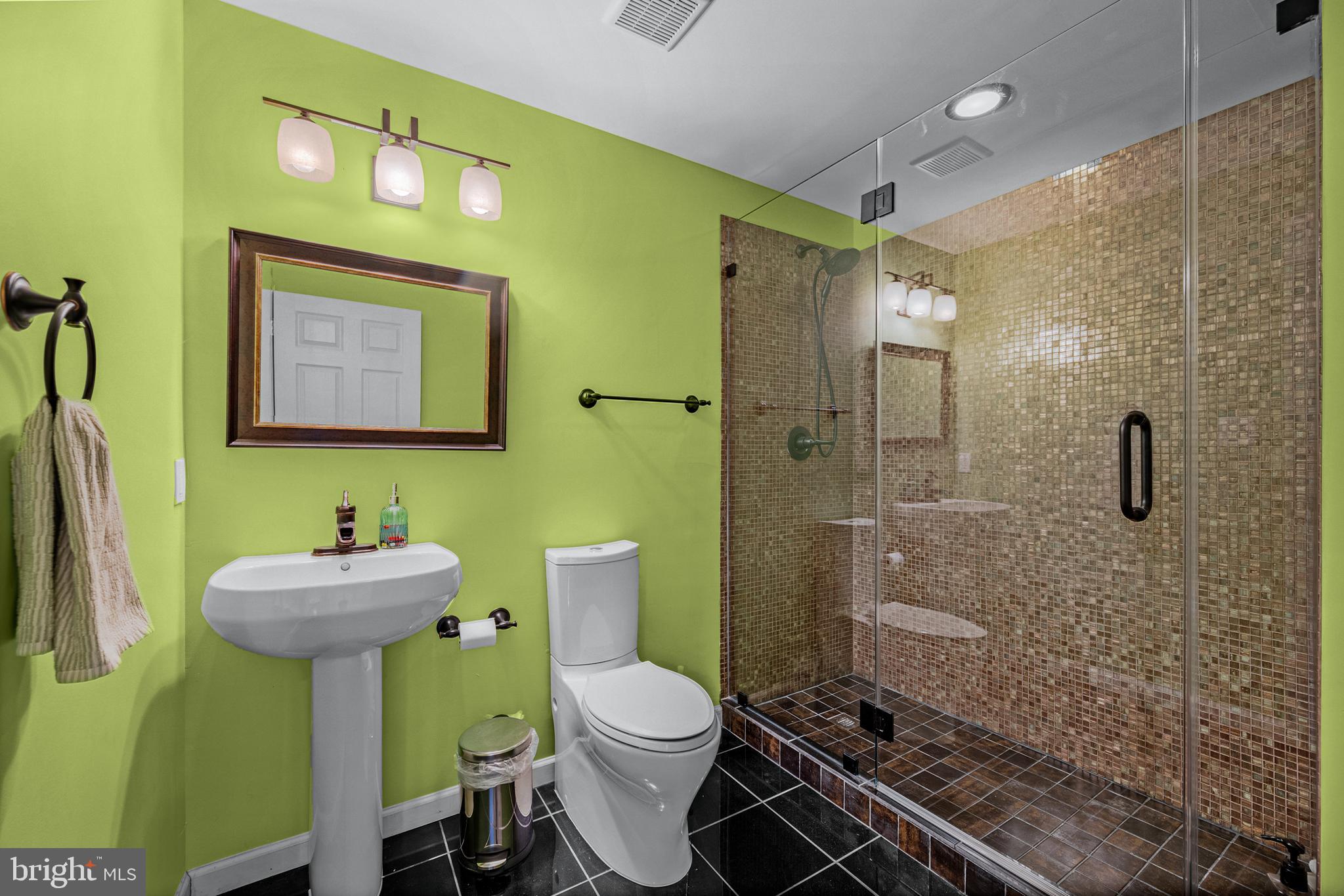 SMALLS NURSERY - Residential