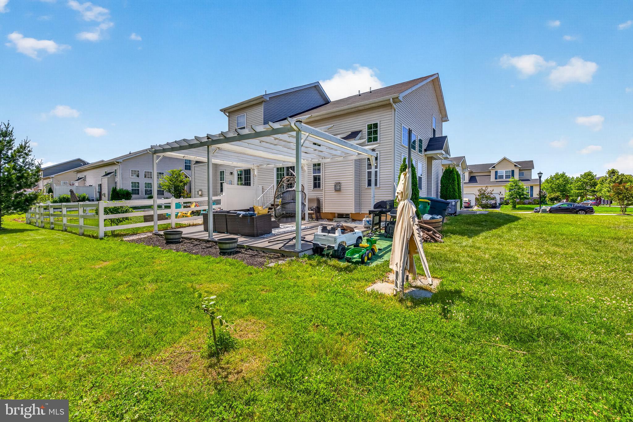 HYETTS CROSSING - Residential