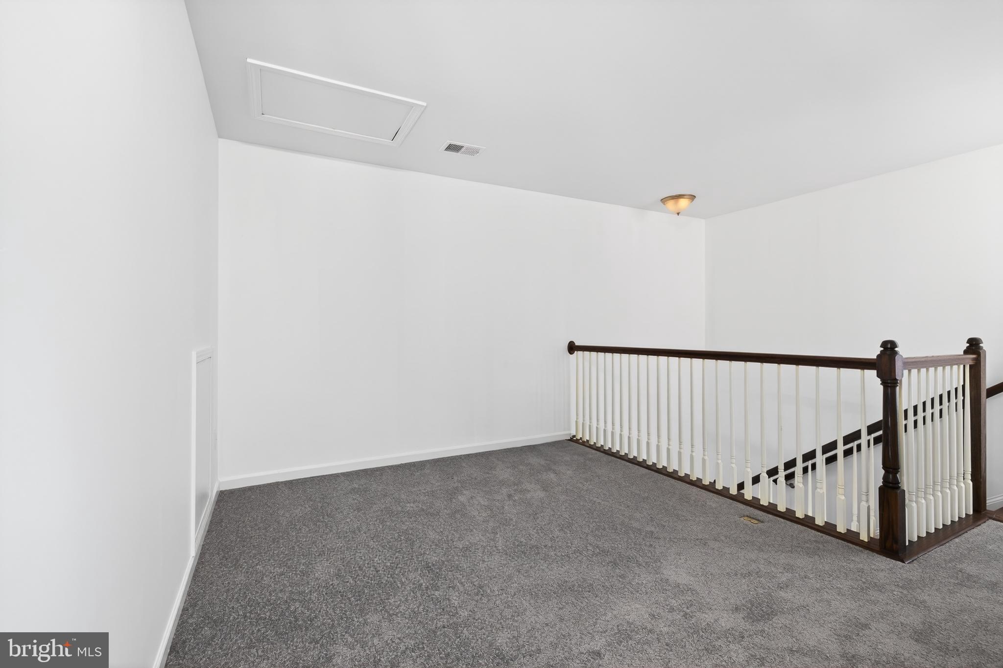 HYETTS CROSSING - Residential
