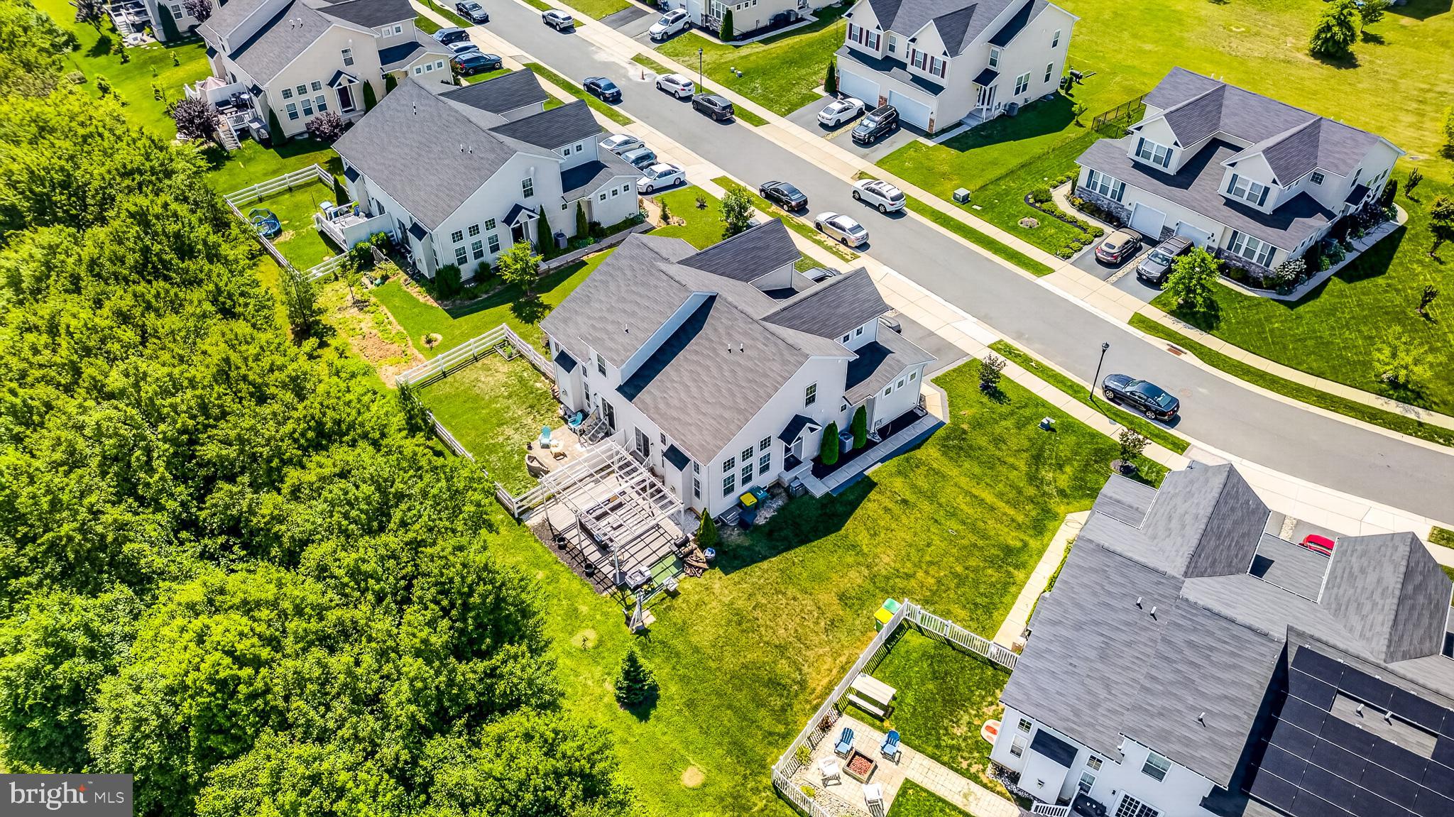 HYETTS CROSSING - Residential