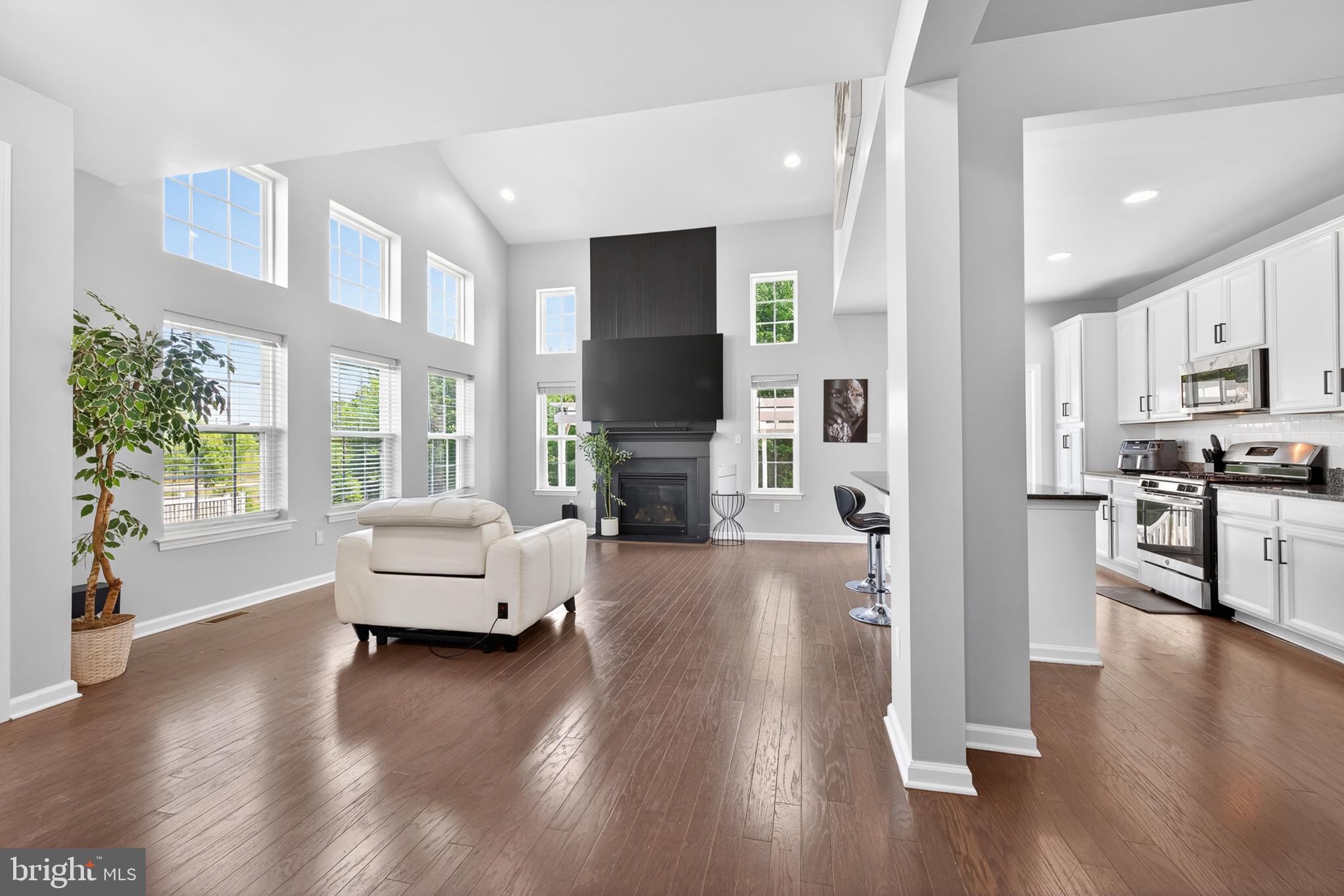 HYETTS CROSSING - Residential