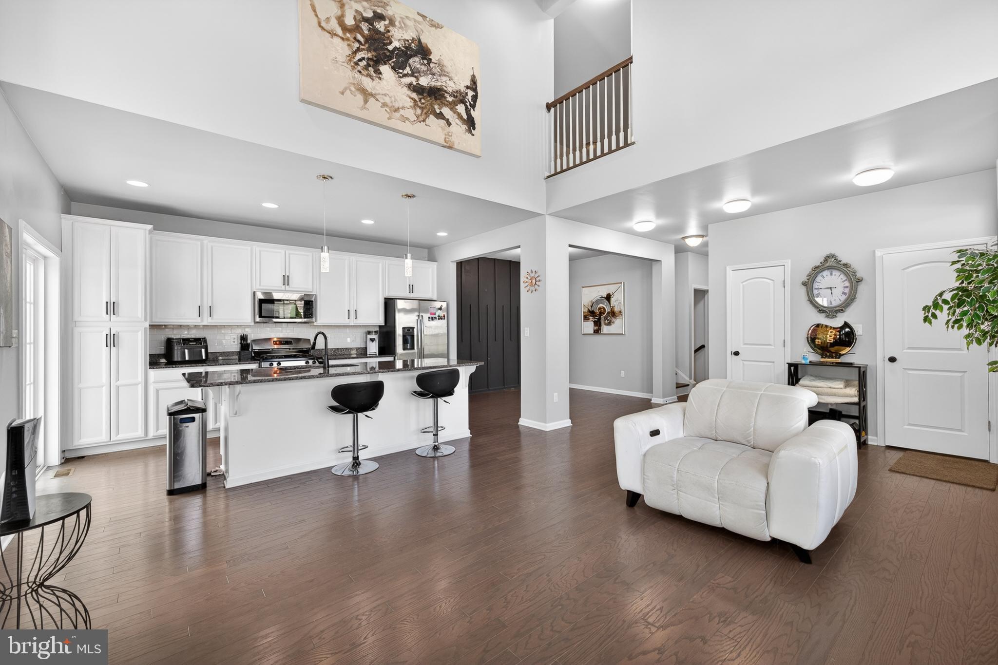 HYETTS CROSSING - Residential