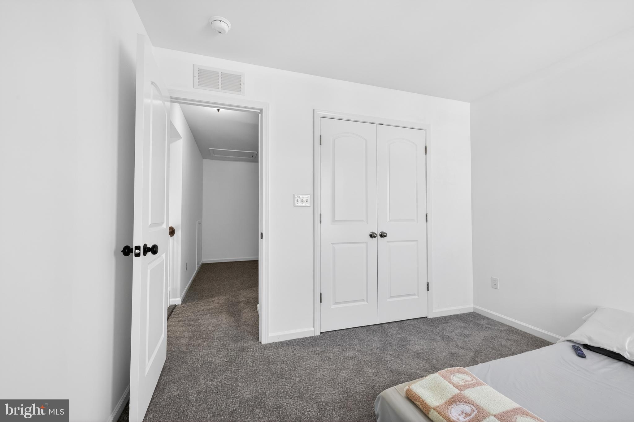 HYETTS CROSSING - Residential