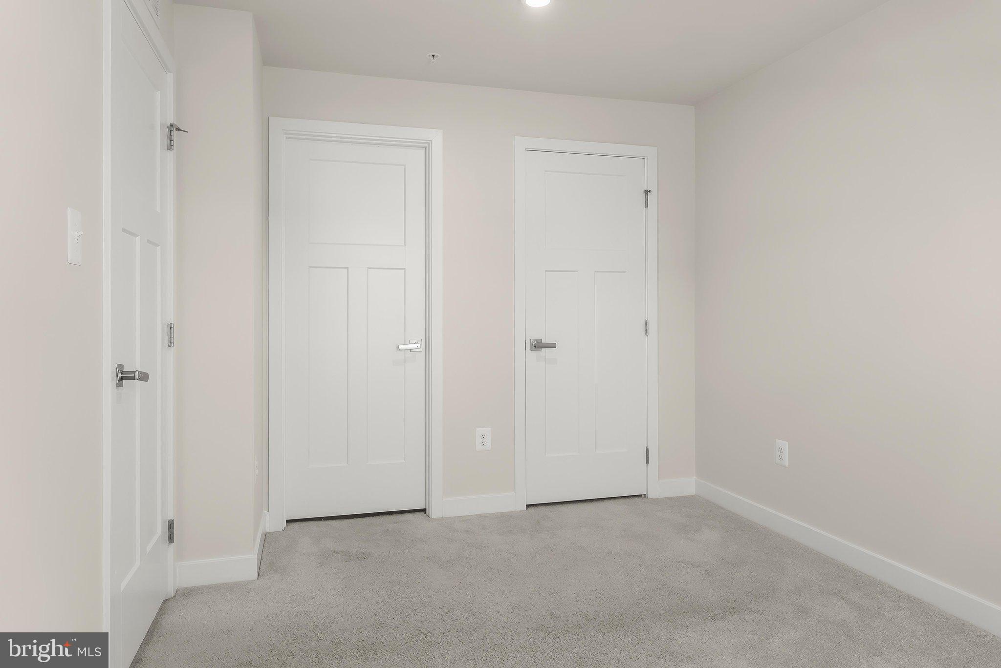 LAKE LINGANORE OAKDALE - Residential
