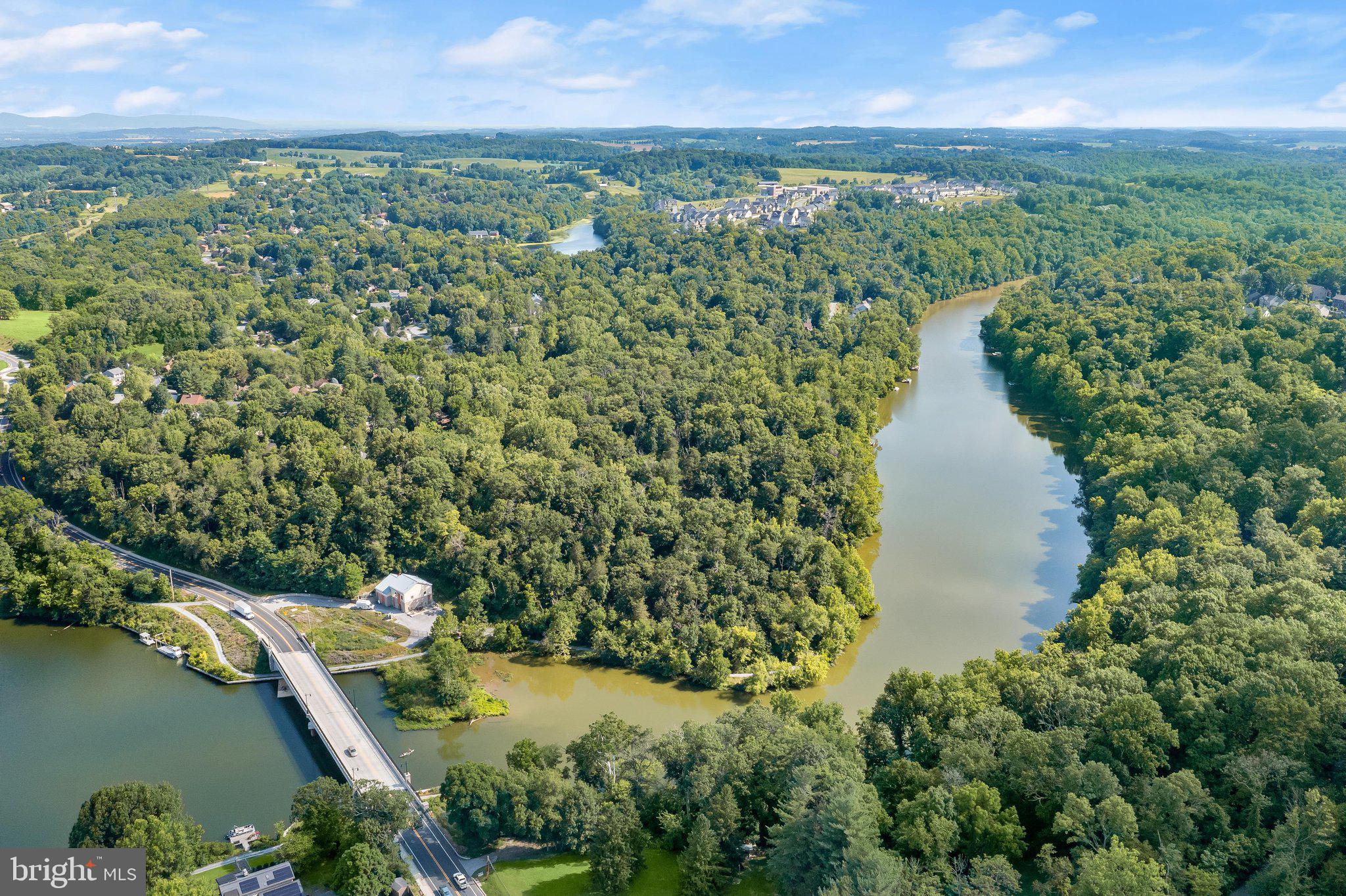 LAKE LINGANORE OAKDALE - Residential