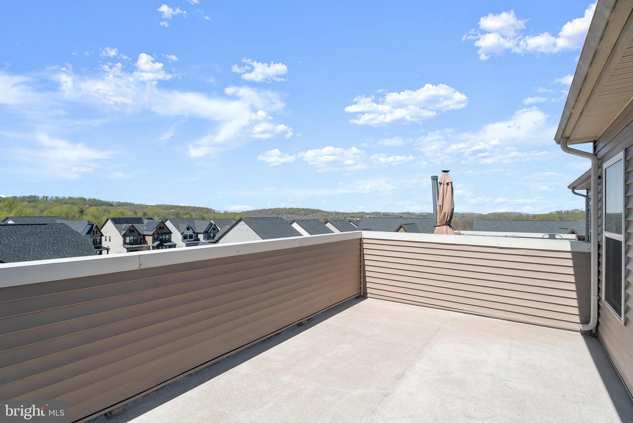 LAKE LINGANORE OAKDALE - Residential