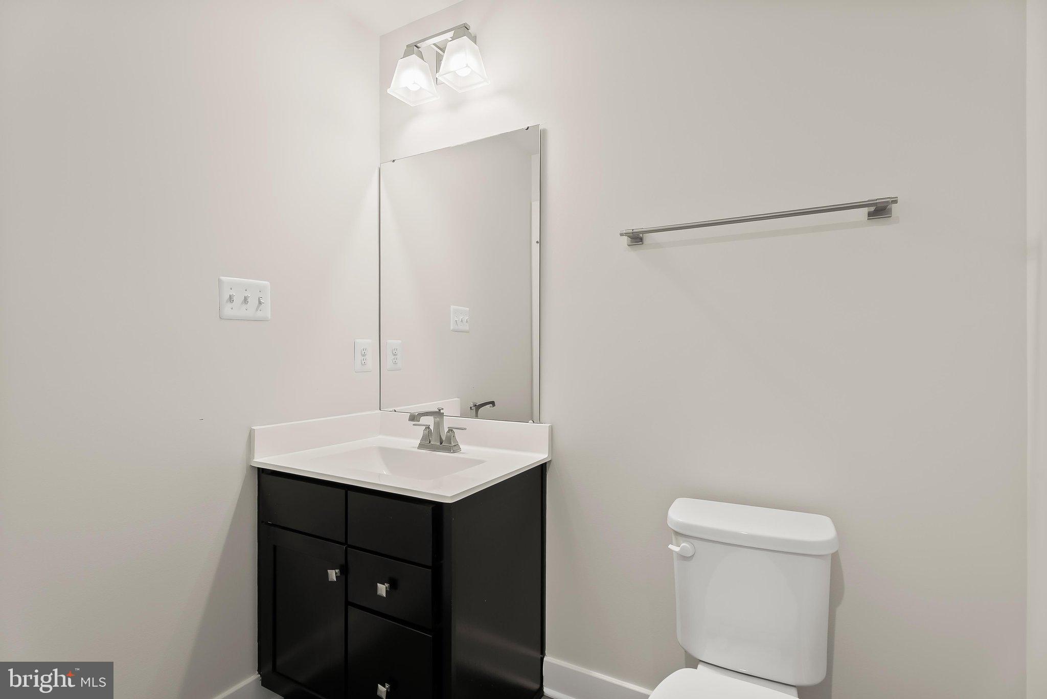 LAKE LINGANORE OAKDALE - Residential