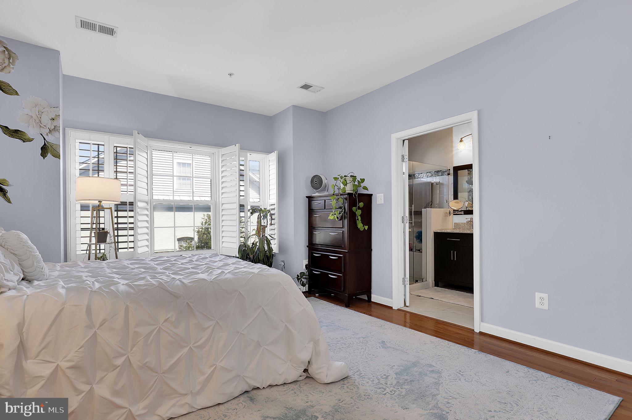 KING FARM BAILEYS COMMON - Residential