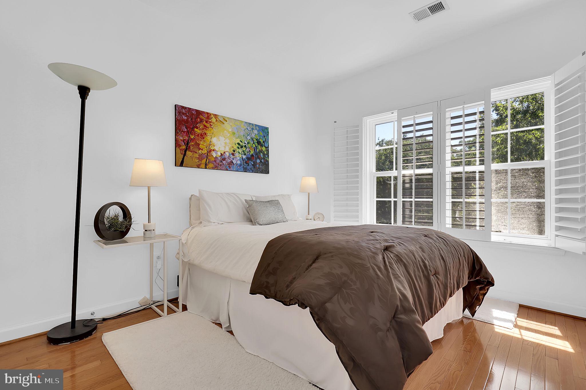 KING FARM BAILEYS COMMON - Residential
