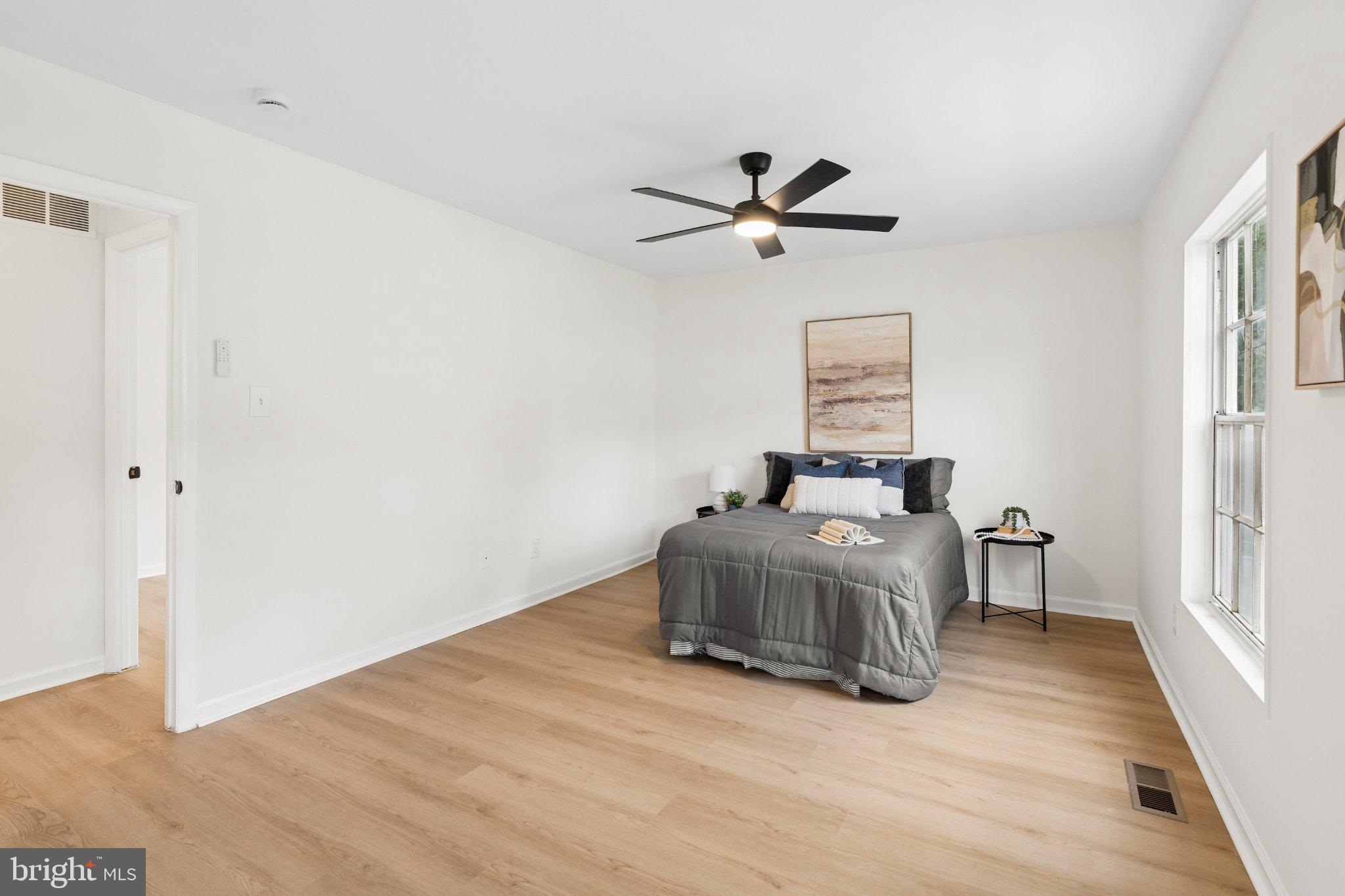 BROOKSHIRE - Residential