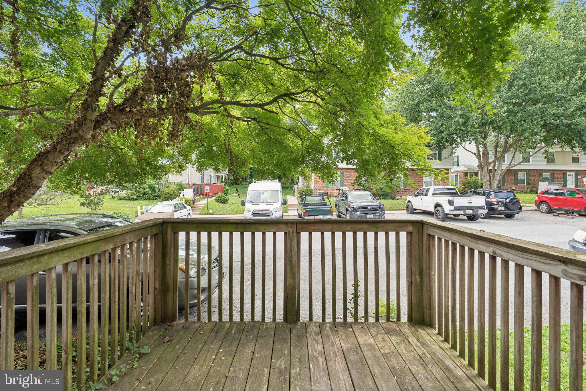BROOKSHIRE - Residential
