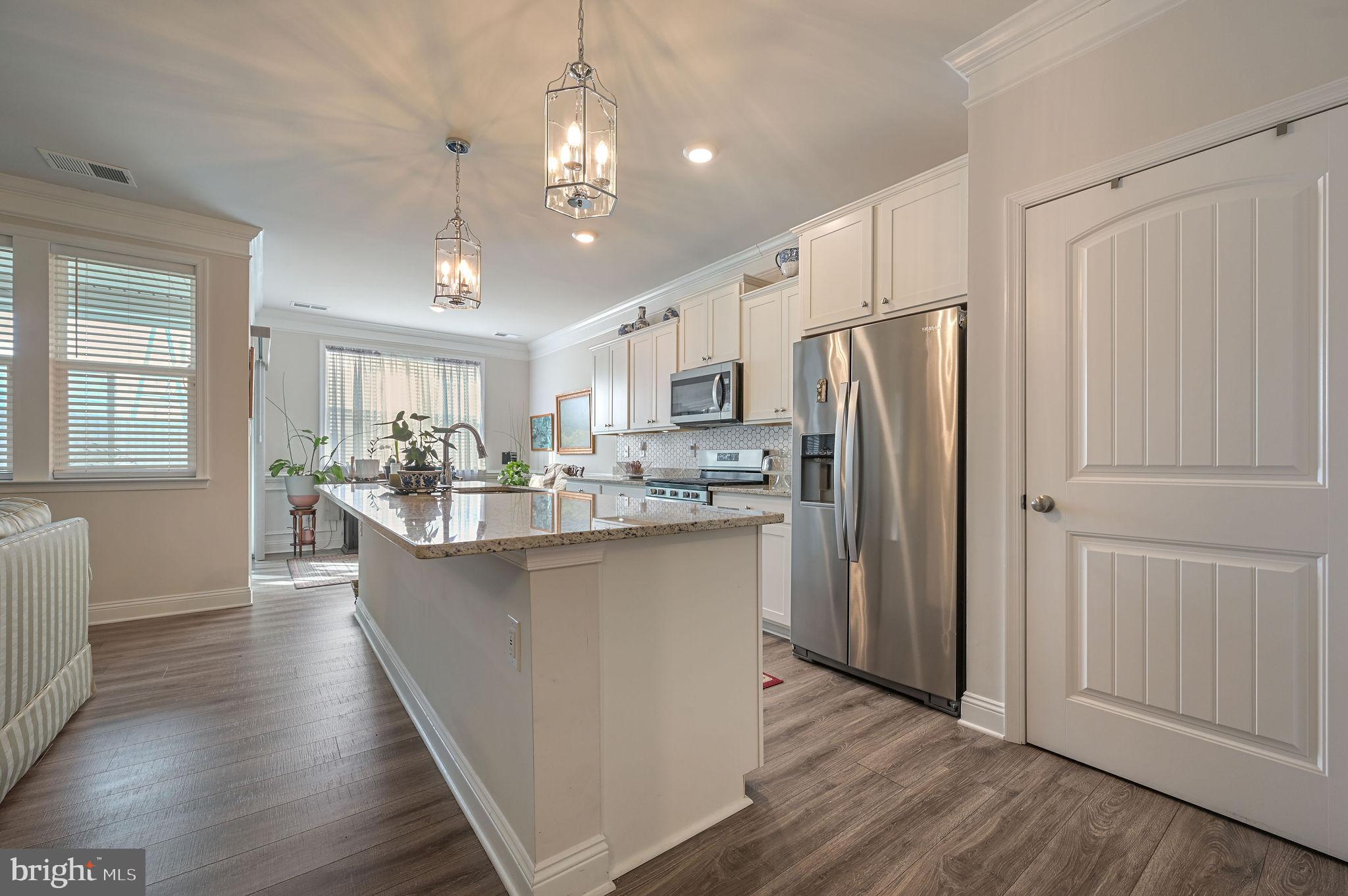 BERGMONT WOODS - Residential