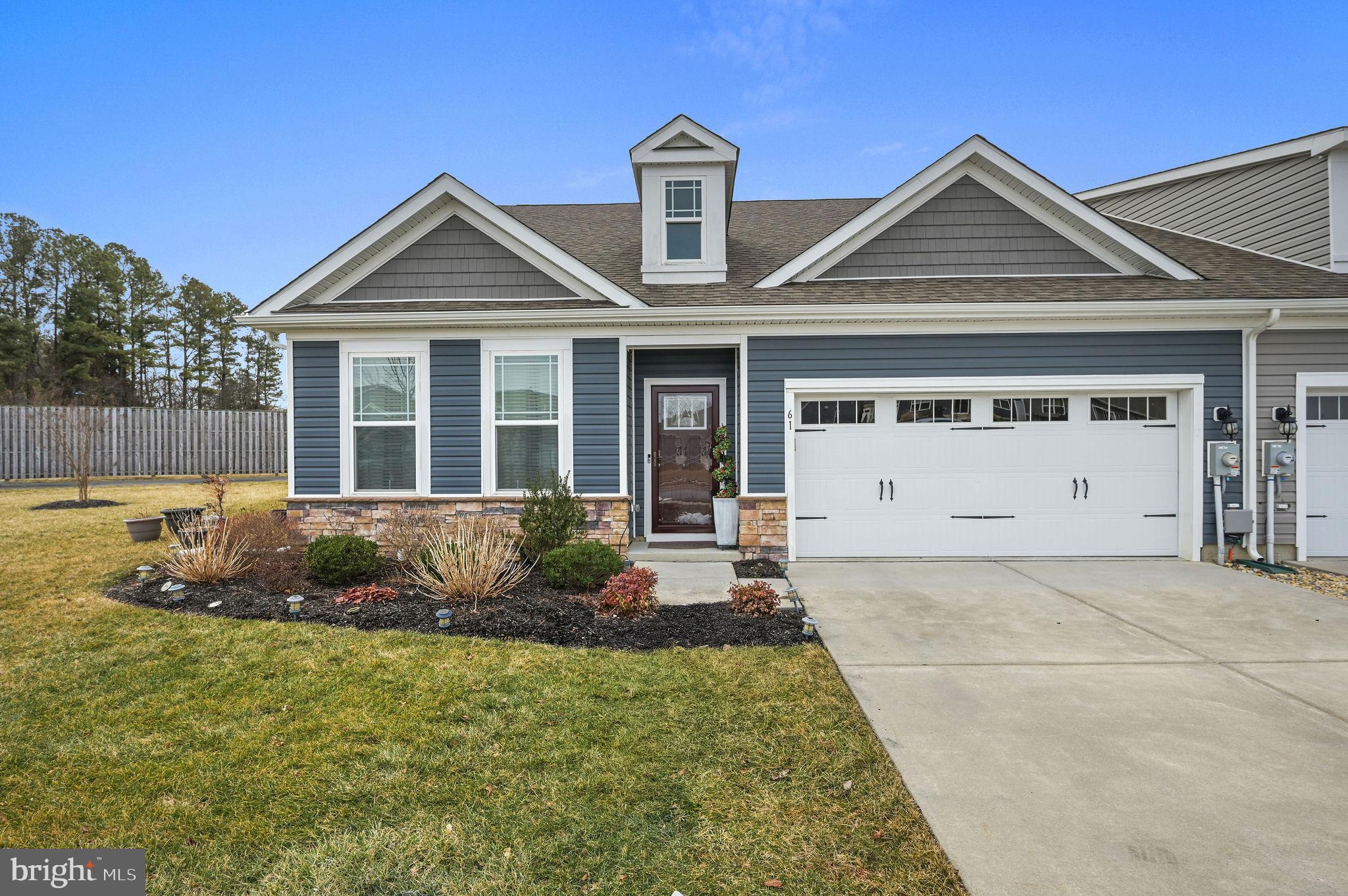 BERGMONT WOODS - Residential