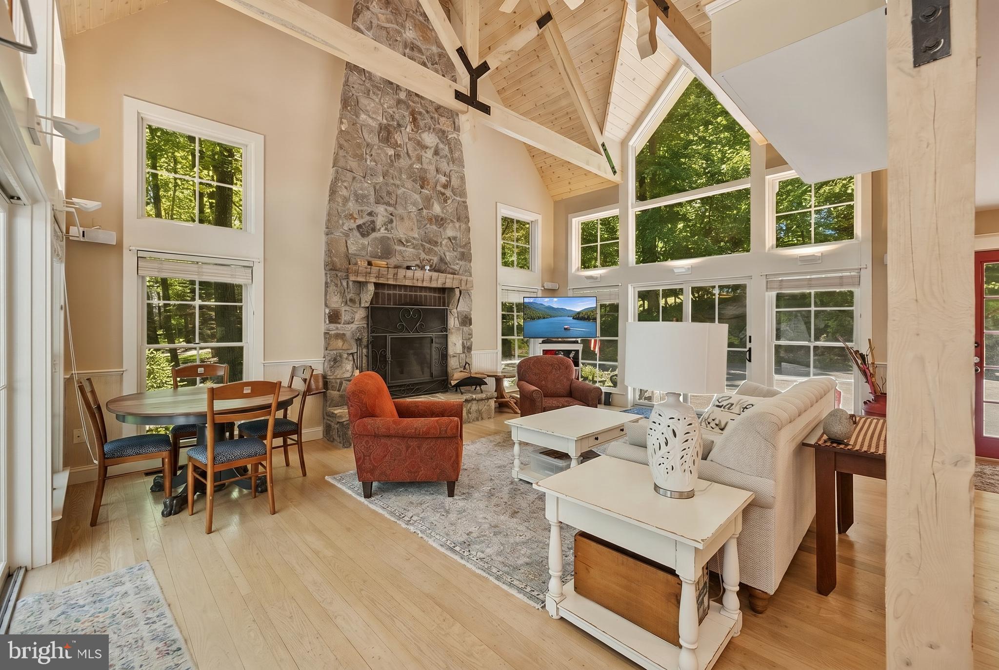 WATERSIDE AT WISP - Residential