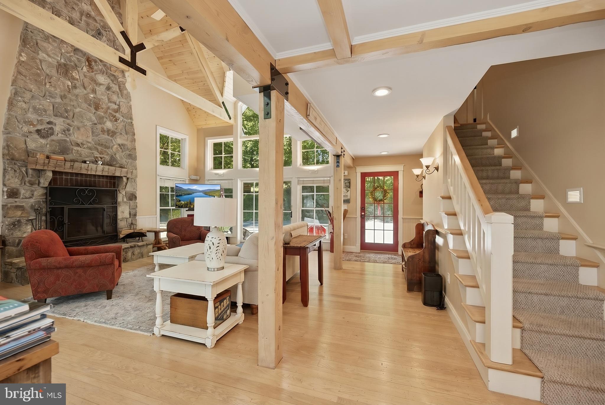 WATERSIDE AT WISP - Residential