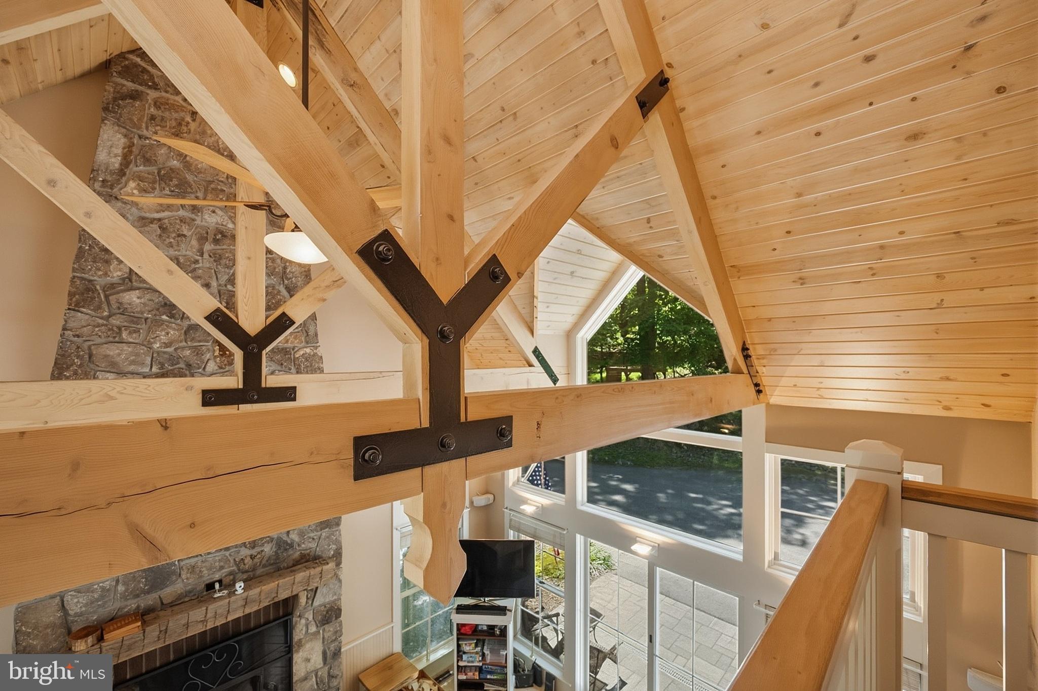 WATERSIDE AT WISP - Residential