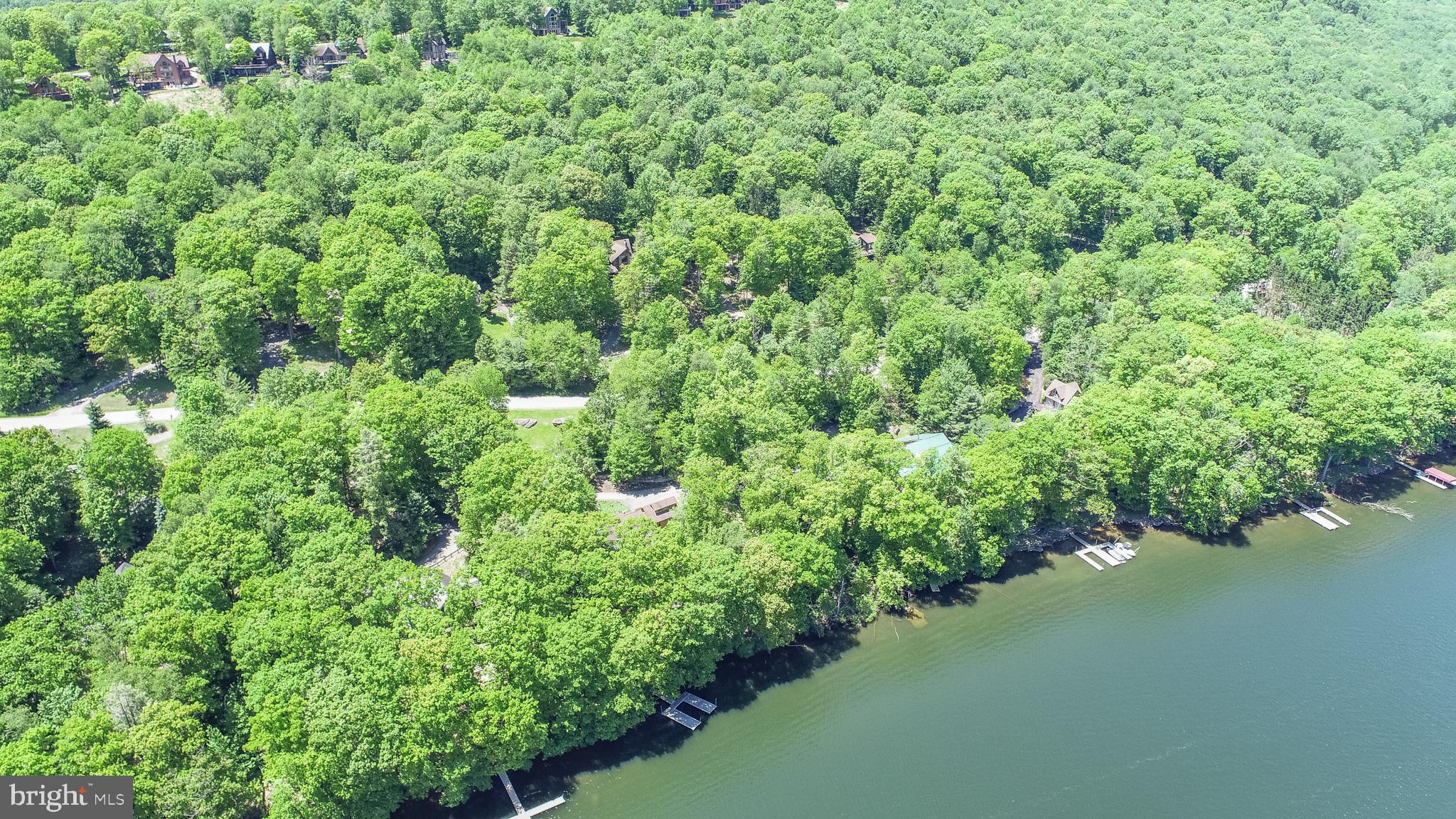 WATERSIDE AT WISP - Residential