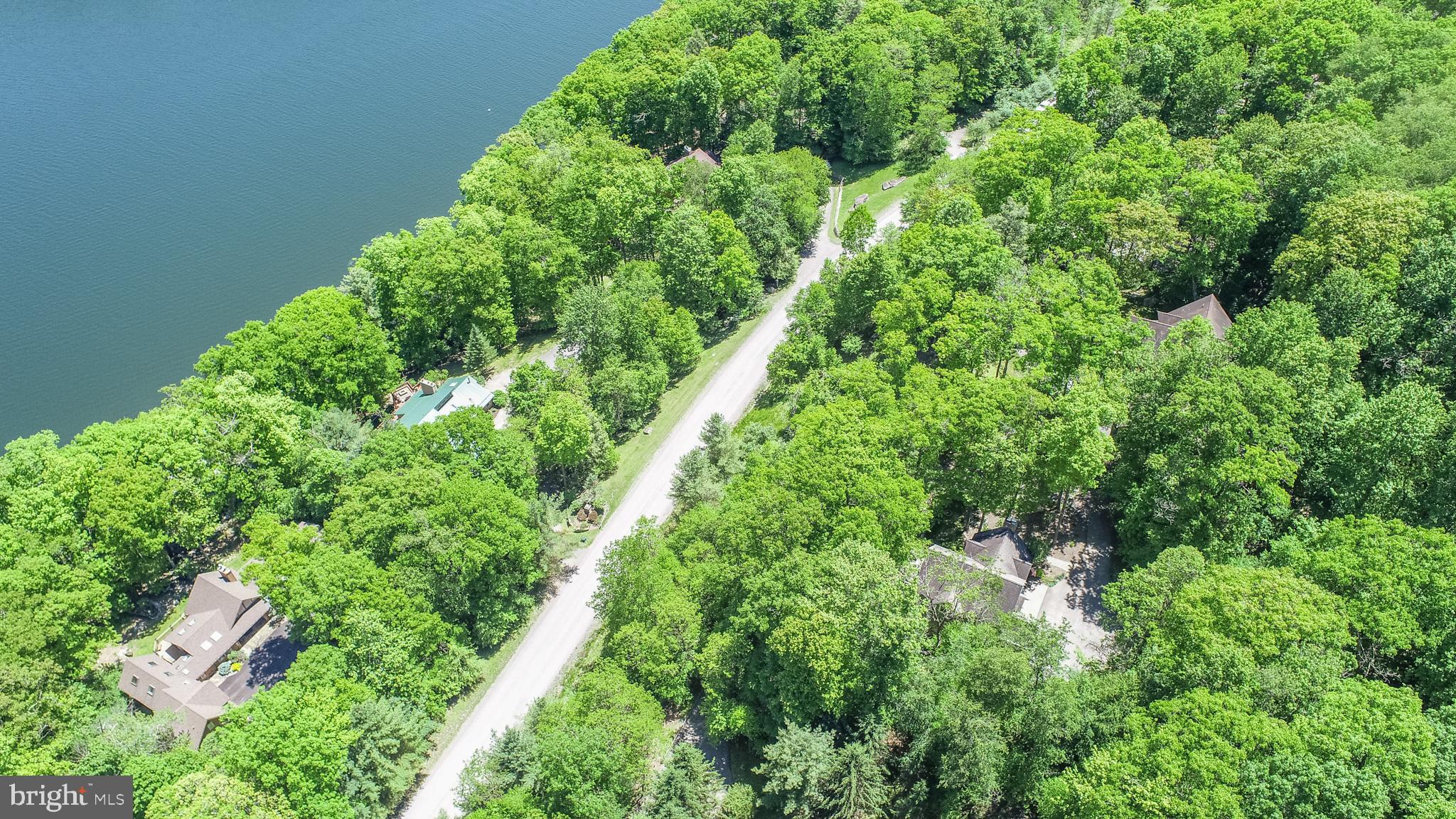 WATERSIDE AT WISP - Residential