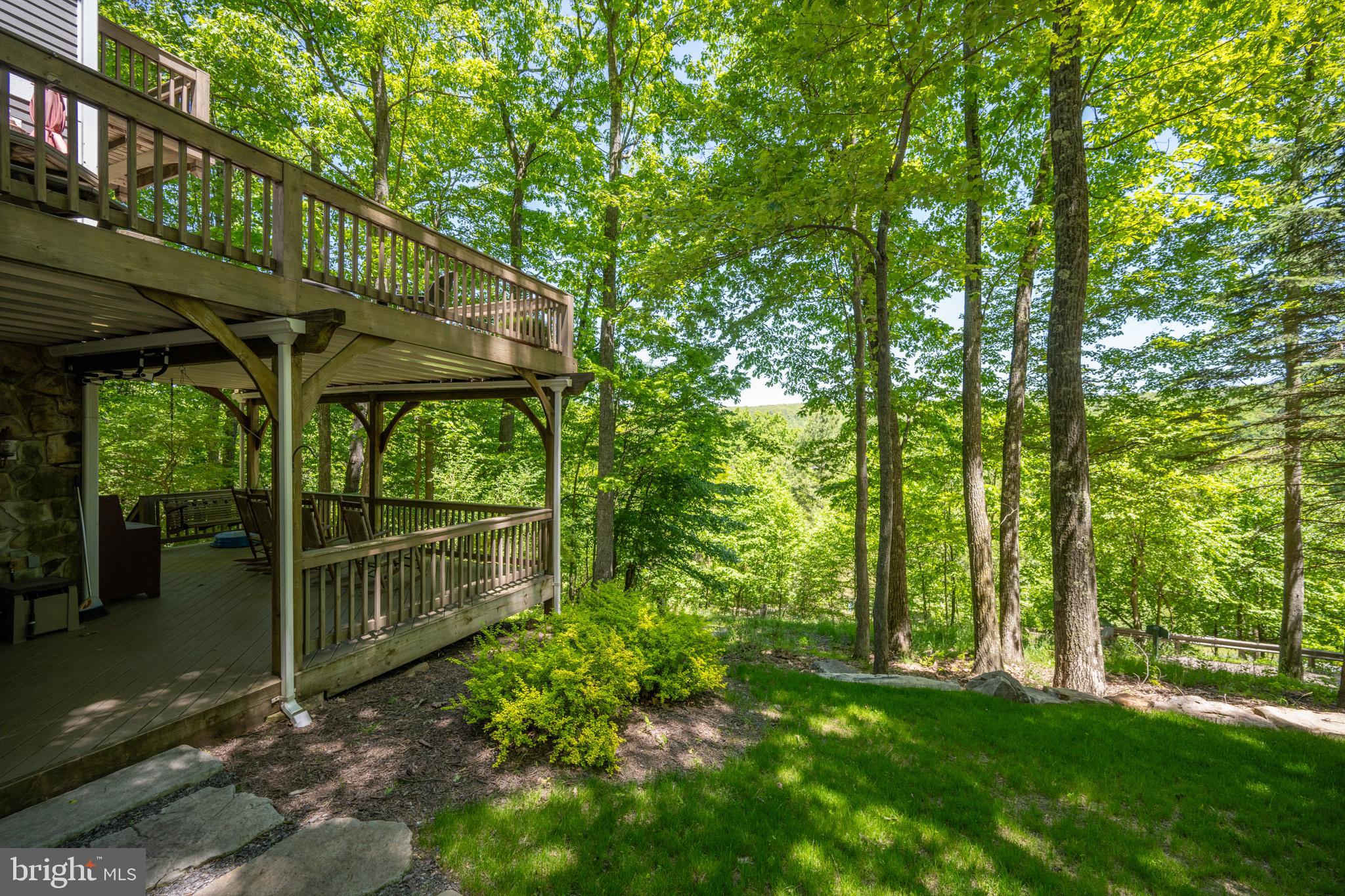 WATERSIDE AT WISP - Residential