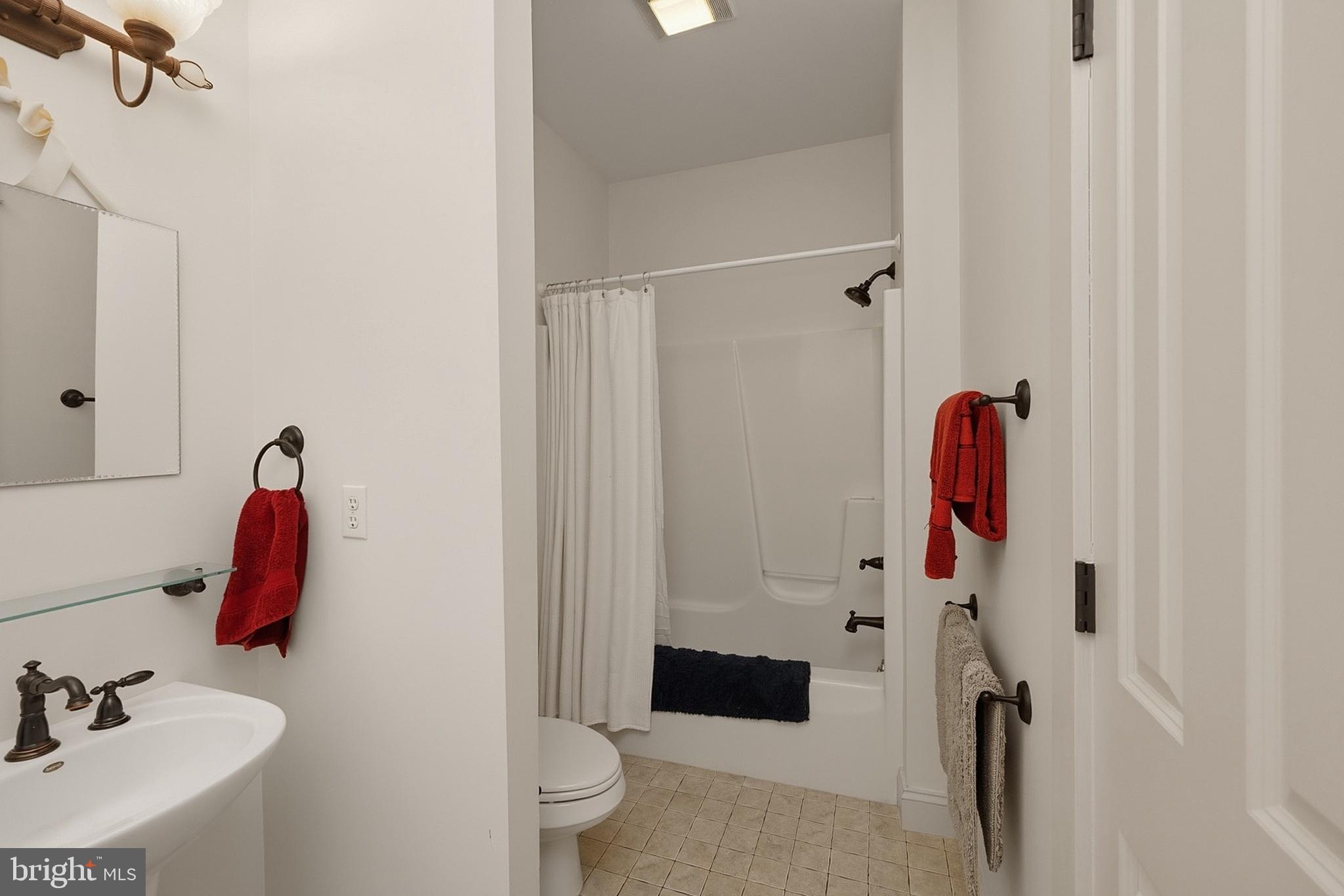 WATERSIDE AT WISP - Residential