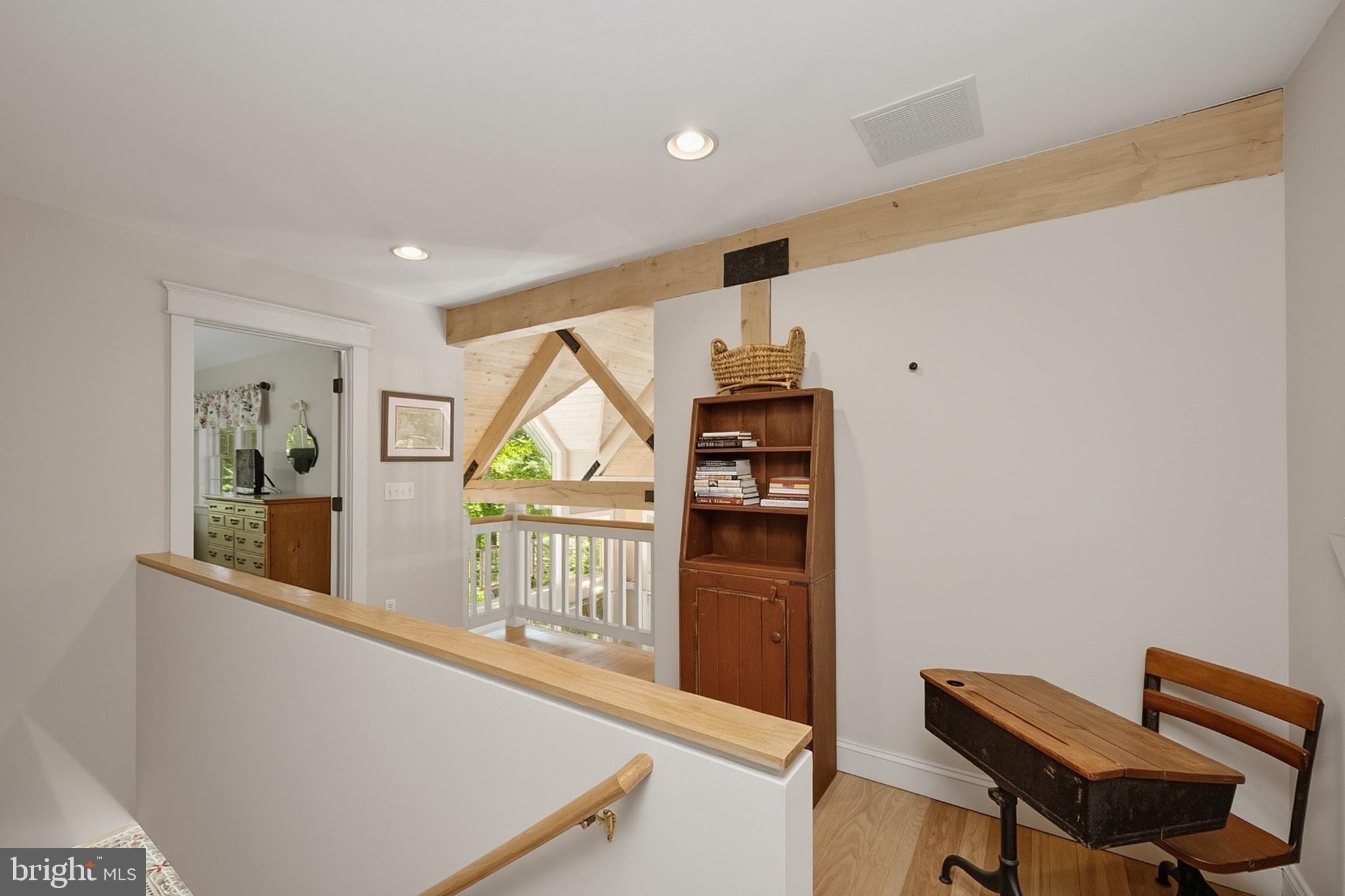 WATERSIDE AT WISP - Residential