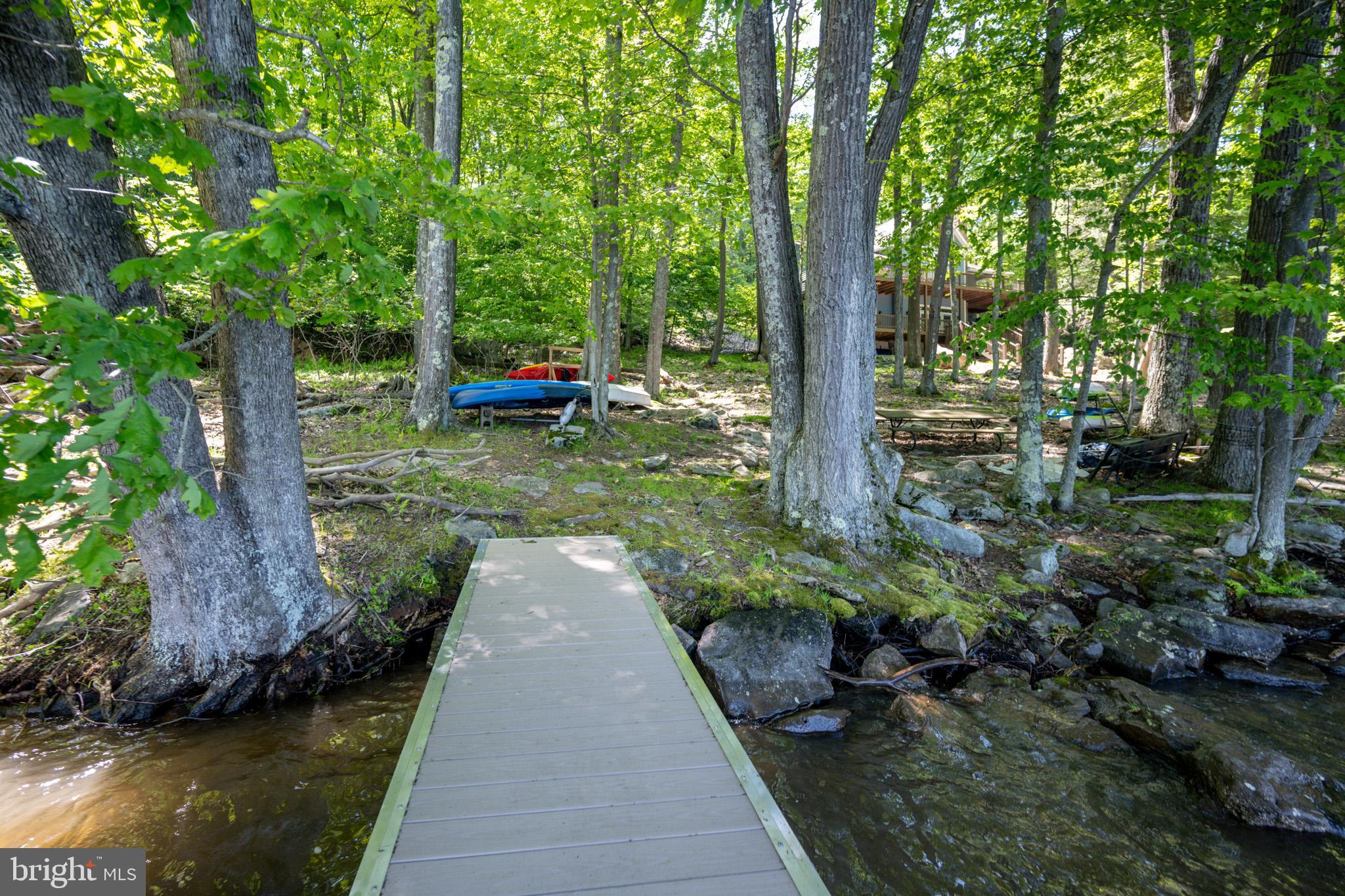 WATERSIDE AT WISP - Residential