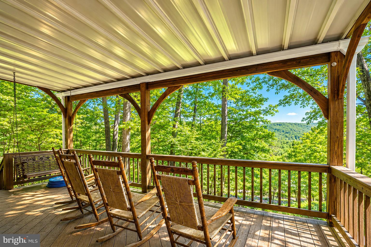 WATERSIDE AT WISP - Residential