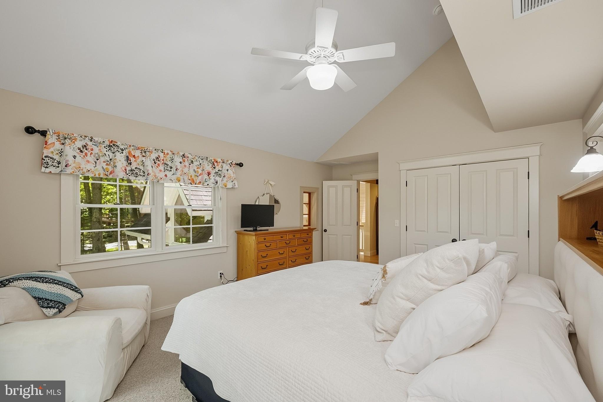 WATERSIDE AT WISP - Residential