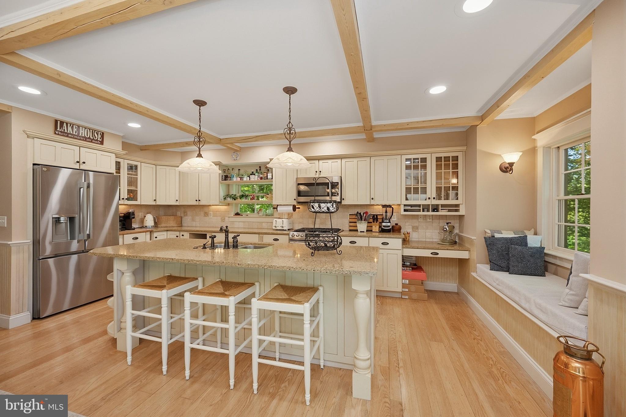 WATERSIDE AT WISP - Residential