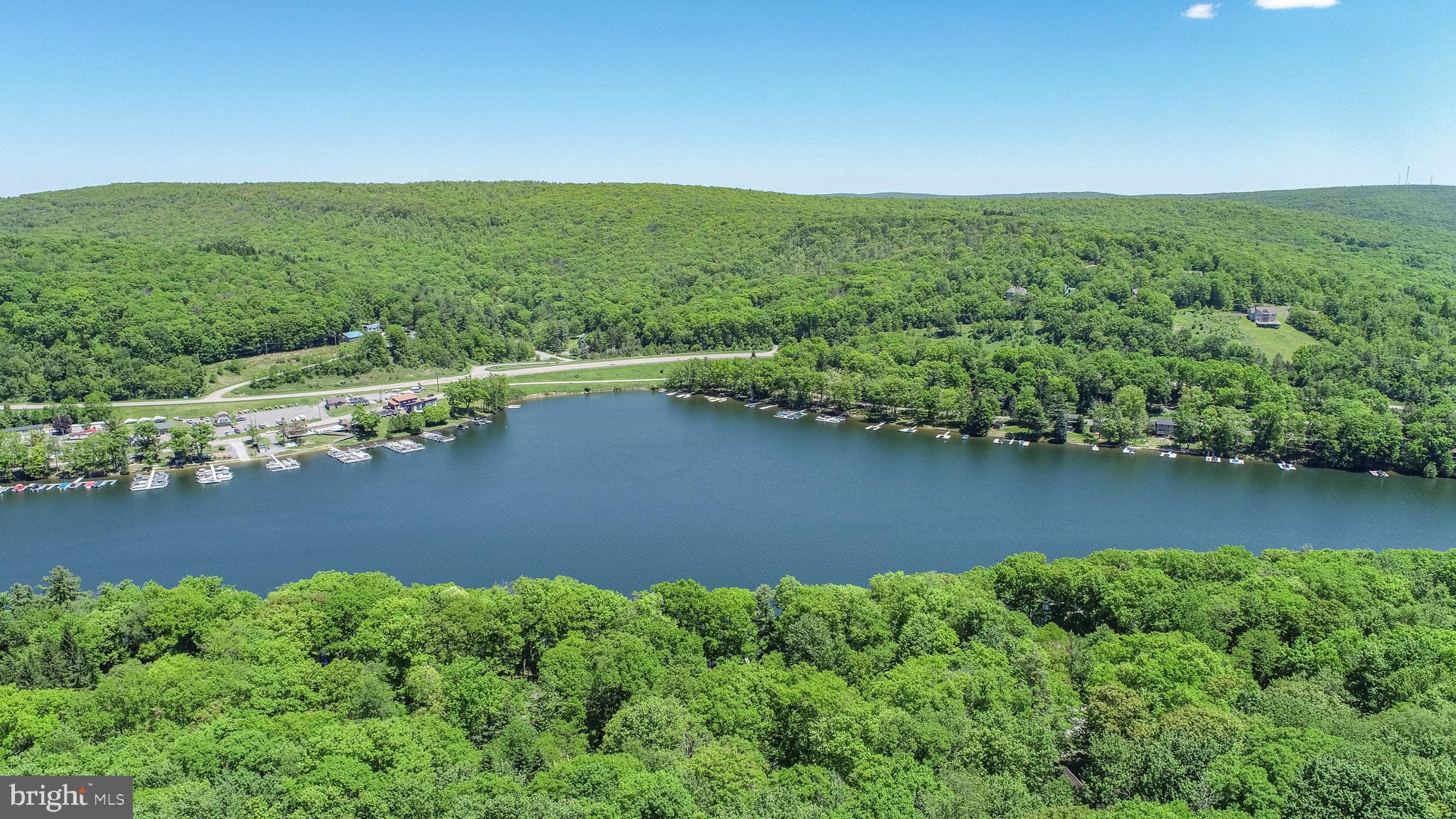 WATERSIDE AT WISP - Residential