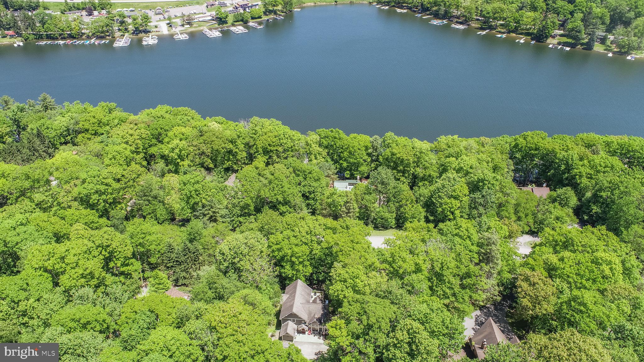WATERSIDE AT WISP - Residential