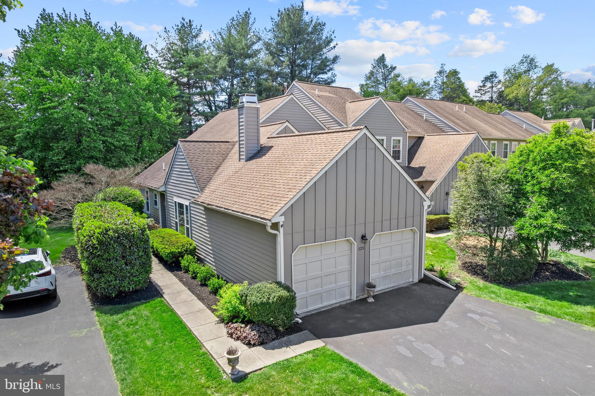 BLUE BELL WOODS - Residential